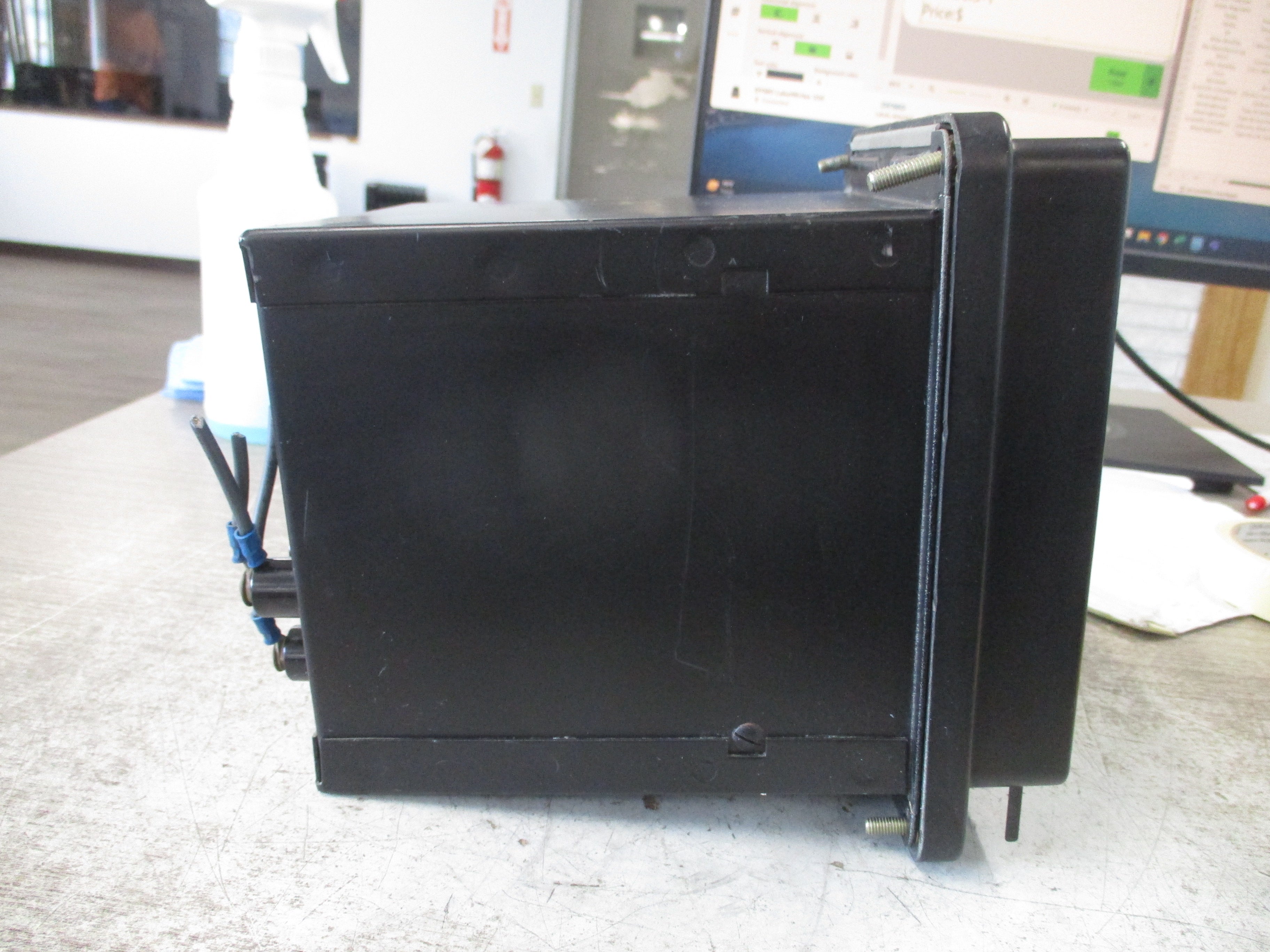 Westinghouse CV-7 Undervoltage Relay 27B23-XA-XB Used