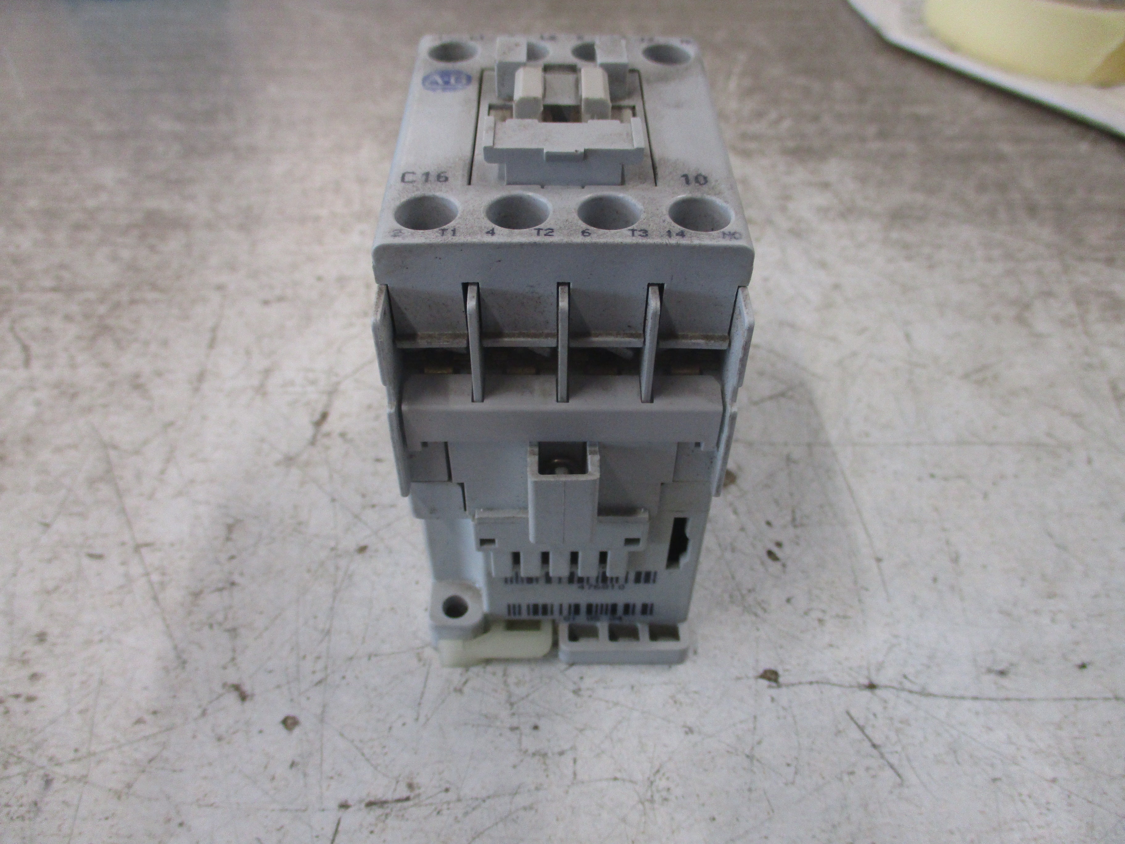 Allen-Bradley Contactor 100-C16*10 Ser. B 24V Coil 30A 600V Used