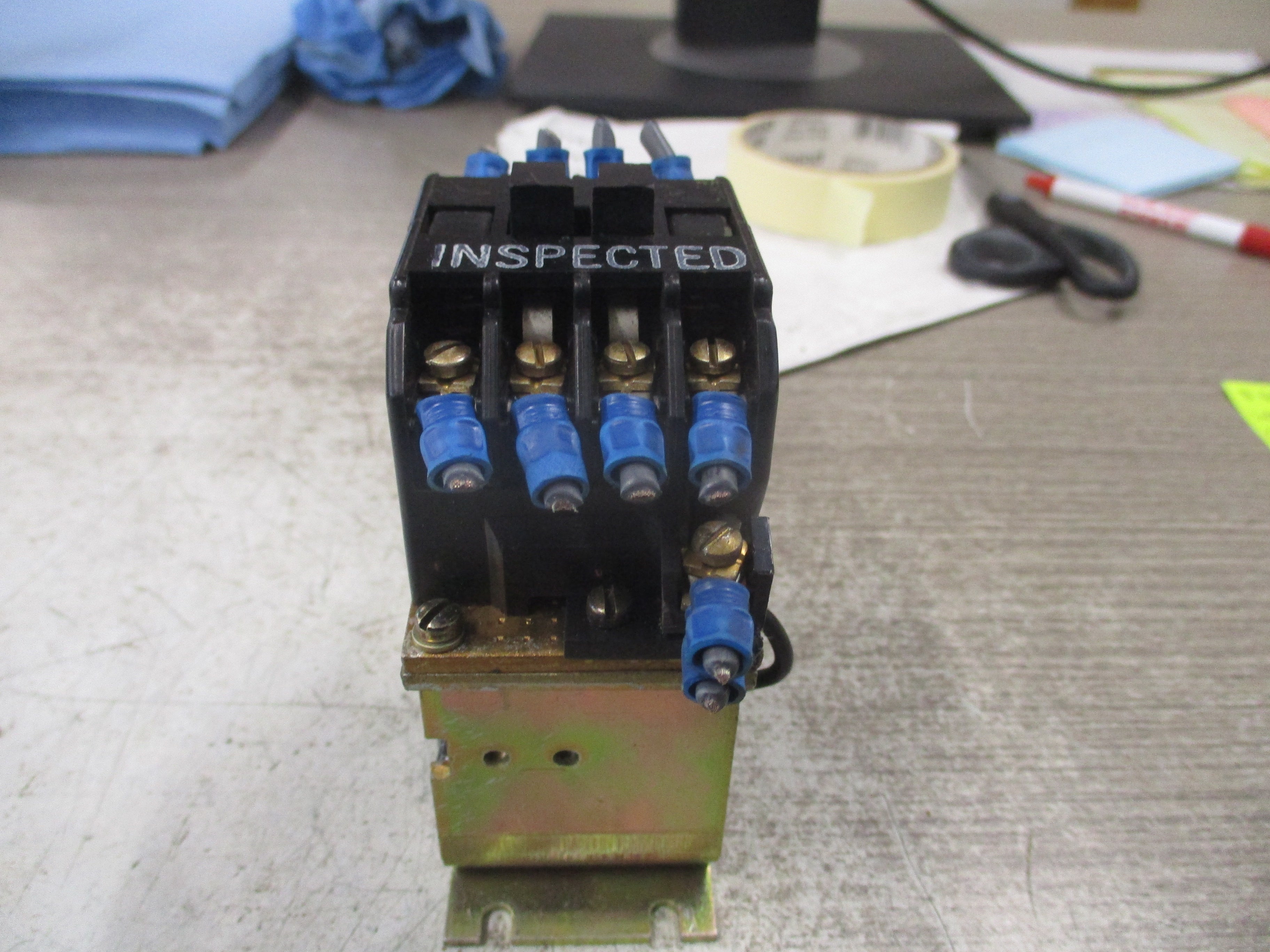 Westinghouse Control Relay NBFD22SR Style #: 66E4663 125/130VDC Coil 300V Used