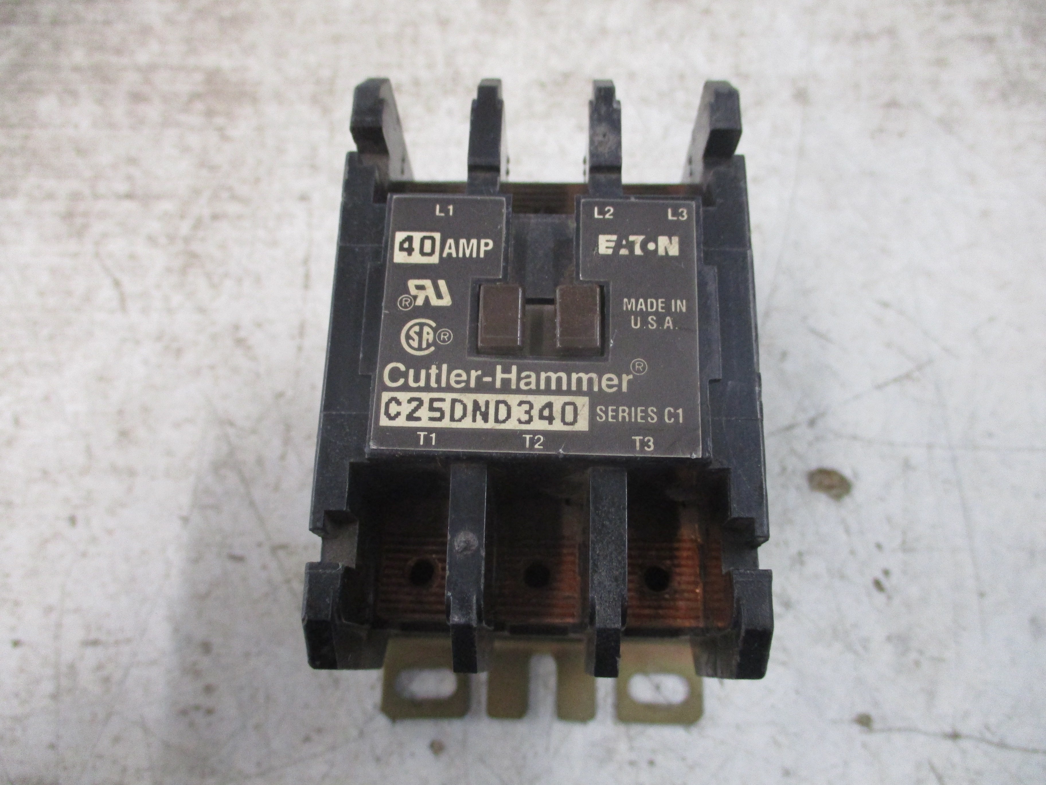 Eaton Cutler-Hammer Contactor C25DND340 Ser. C1 24V Coil 40A Used