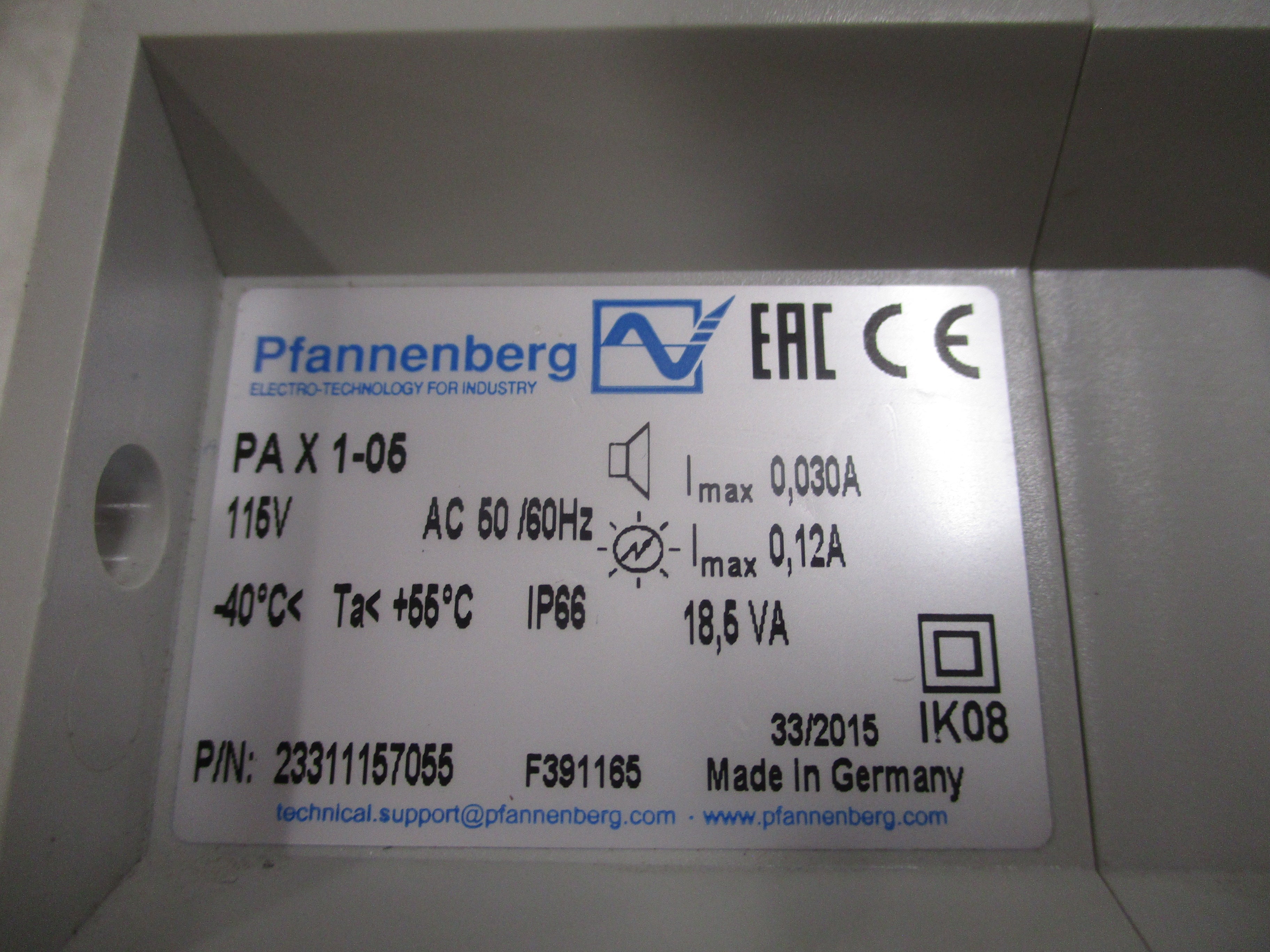Pfannenberg Flashing Sounder PA X 1-05 115V 50/60Hz Blue Light Used