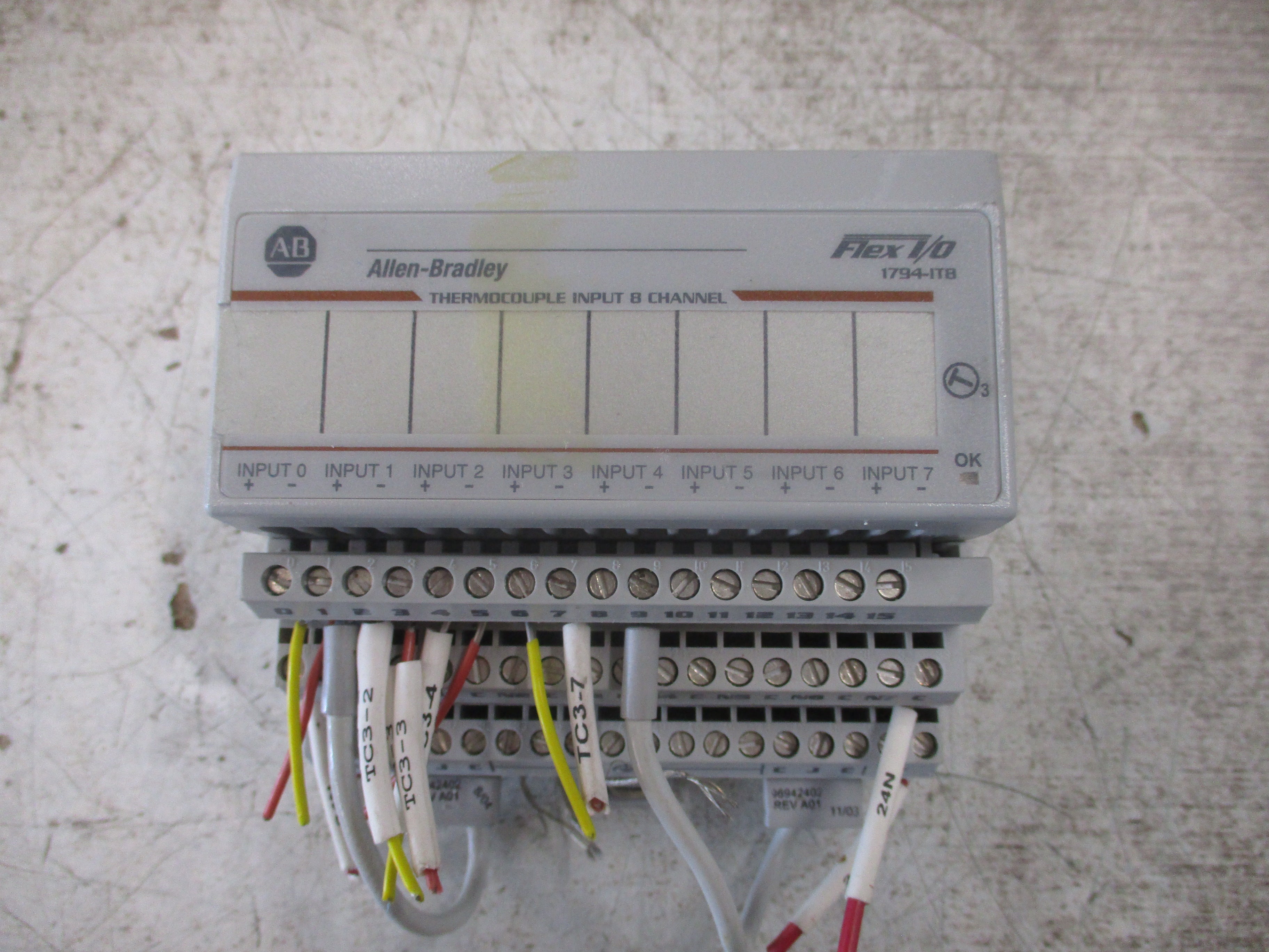 Allen-Bradley Flex I/O Thermocouple Input Module 1794-IT8 8ch Used