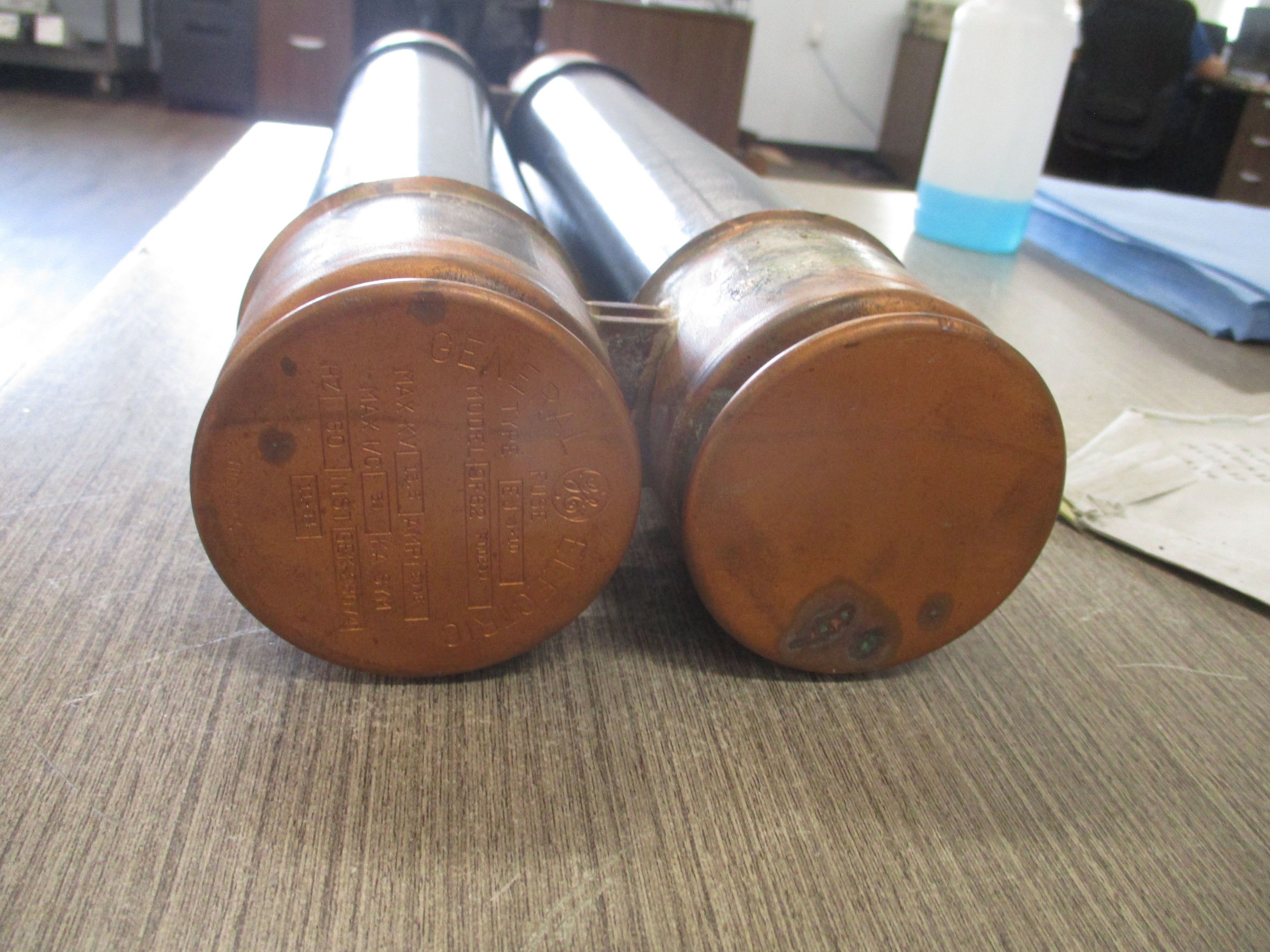 GE Type EJO-1D Fuse 9F62FDD200 200E 15.5KV 60Hz Used