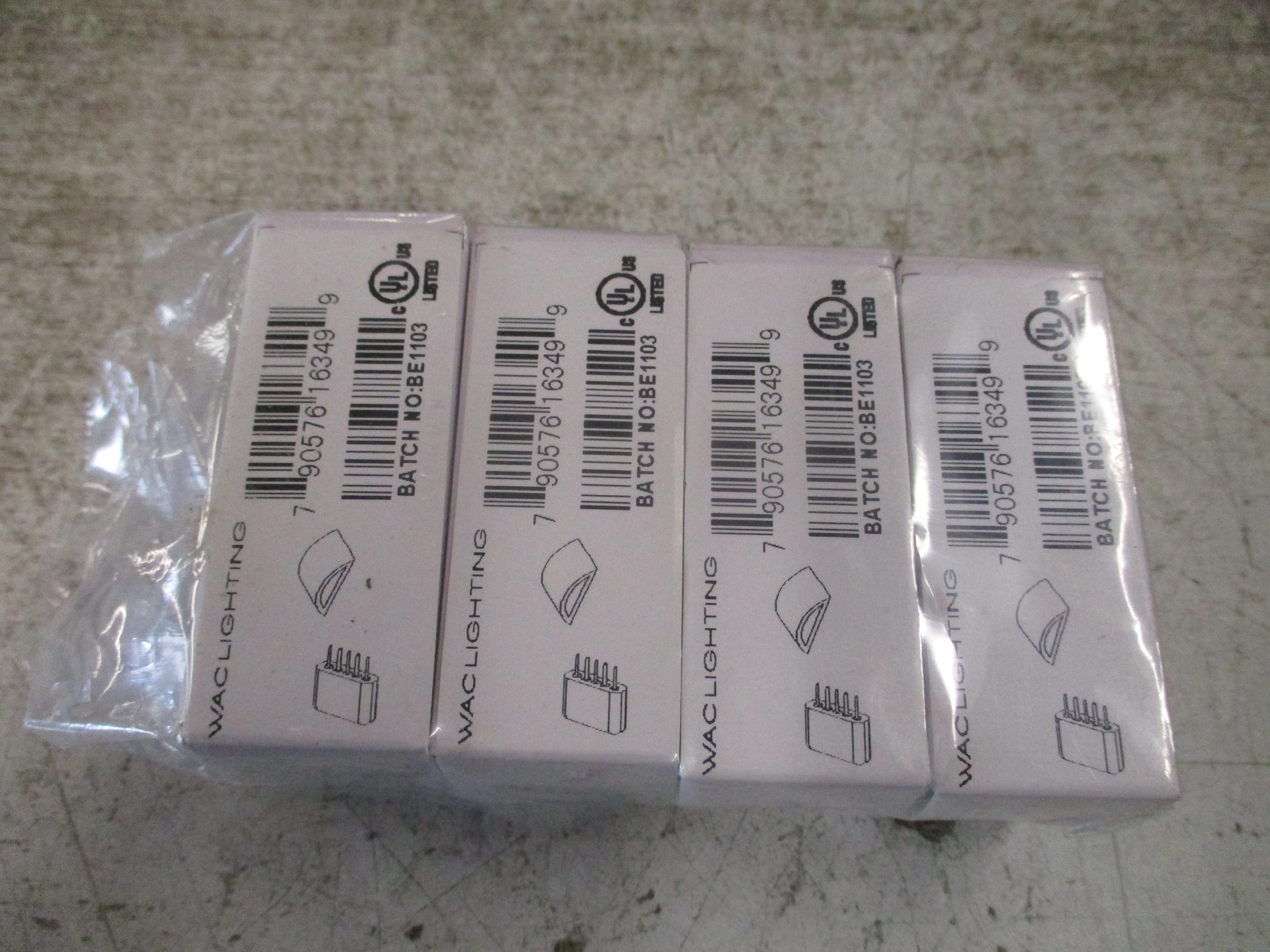 WAC Lighting InvisiLED End Cap LED-TC-EC *Lot of 8* New Surplus