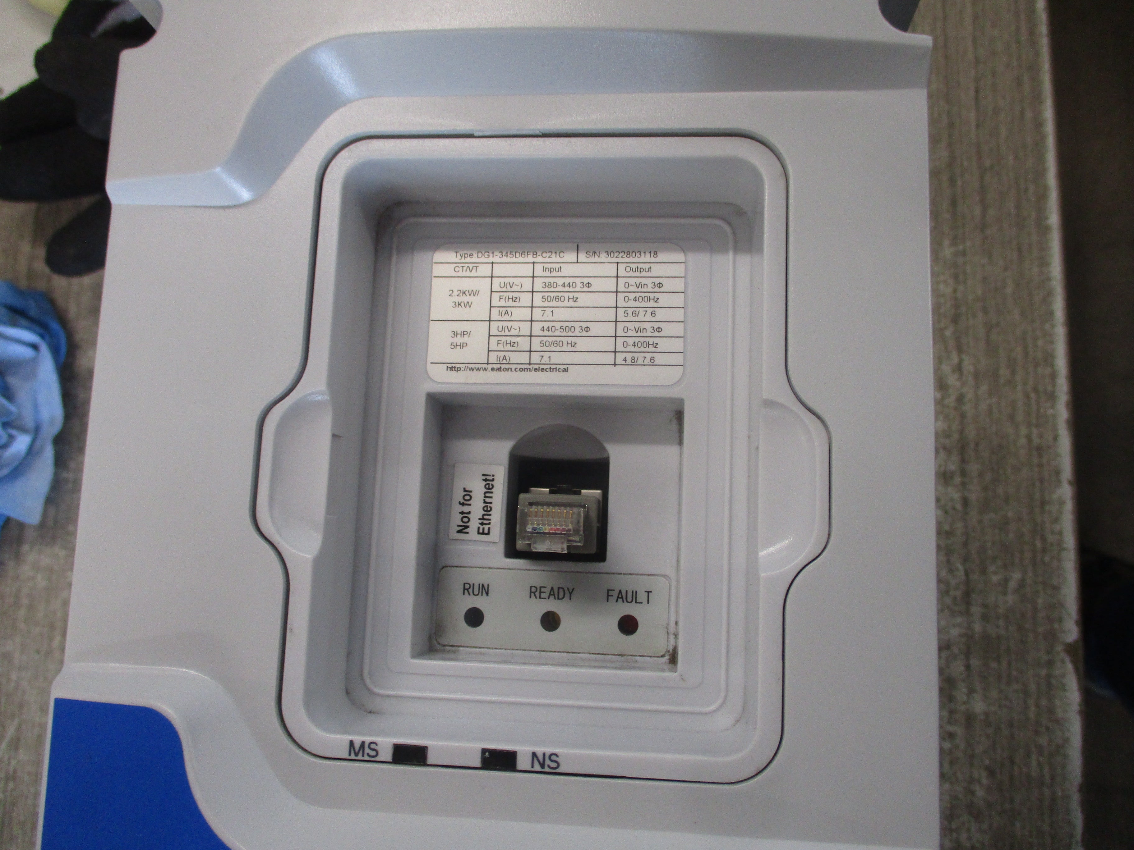 Eaton PowerXL DG1 AC Drive DG1-342D2FB-C21C Style #: 9702-1003-00P 1.5HP 3Ph