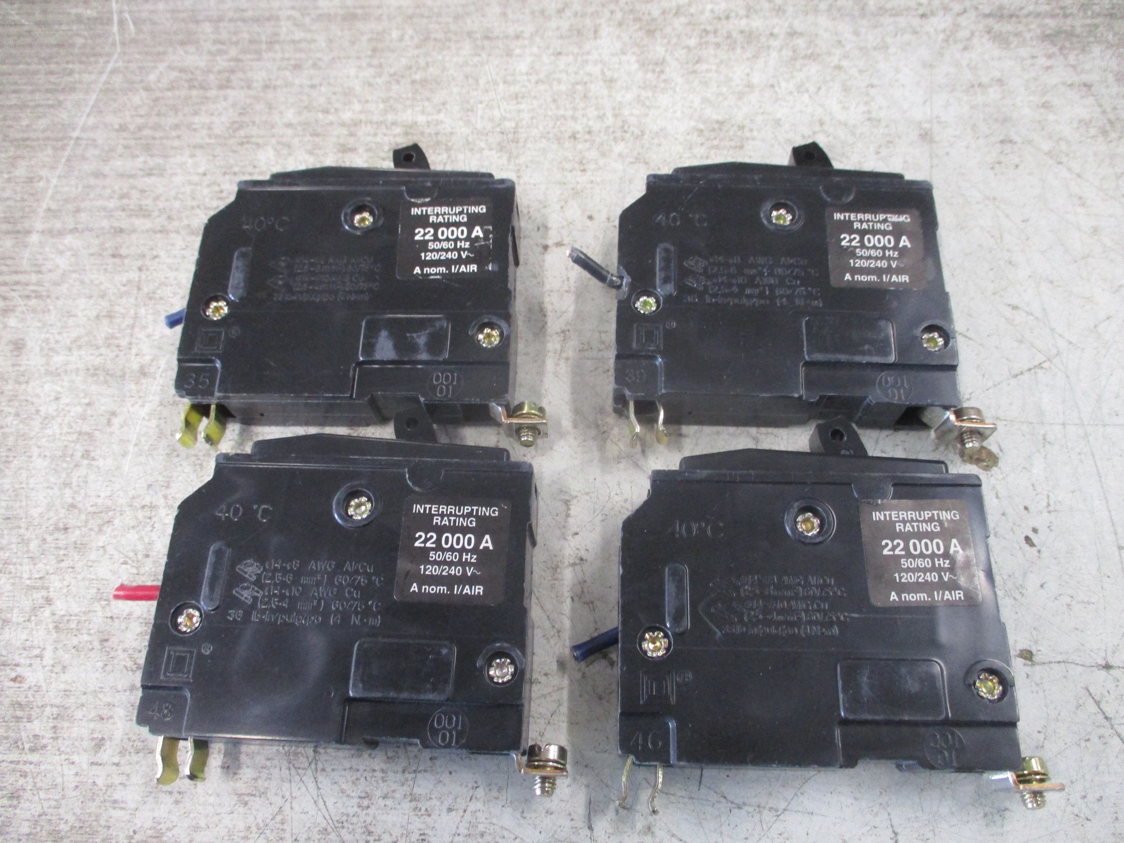 Square D Bolt-on Circuit Breaker QOB120VH 20A 120/240V 1P 22,000KA *Lot of 4*