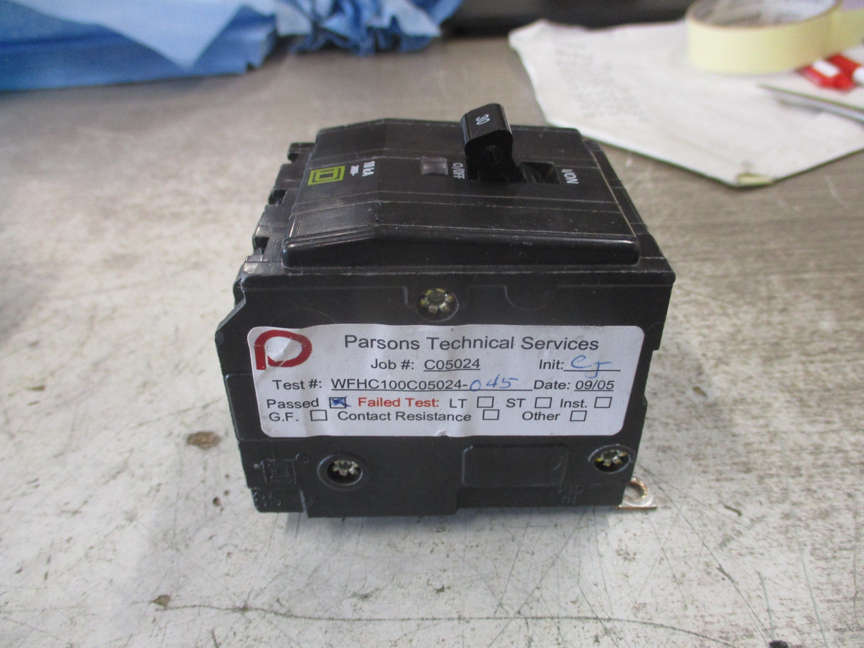 Square D Bolt-On Circuit Breaker QOB330 240V 30A 3P *No Screws* Used