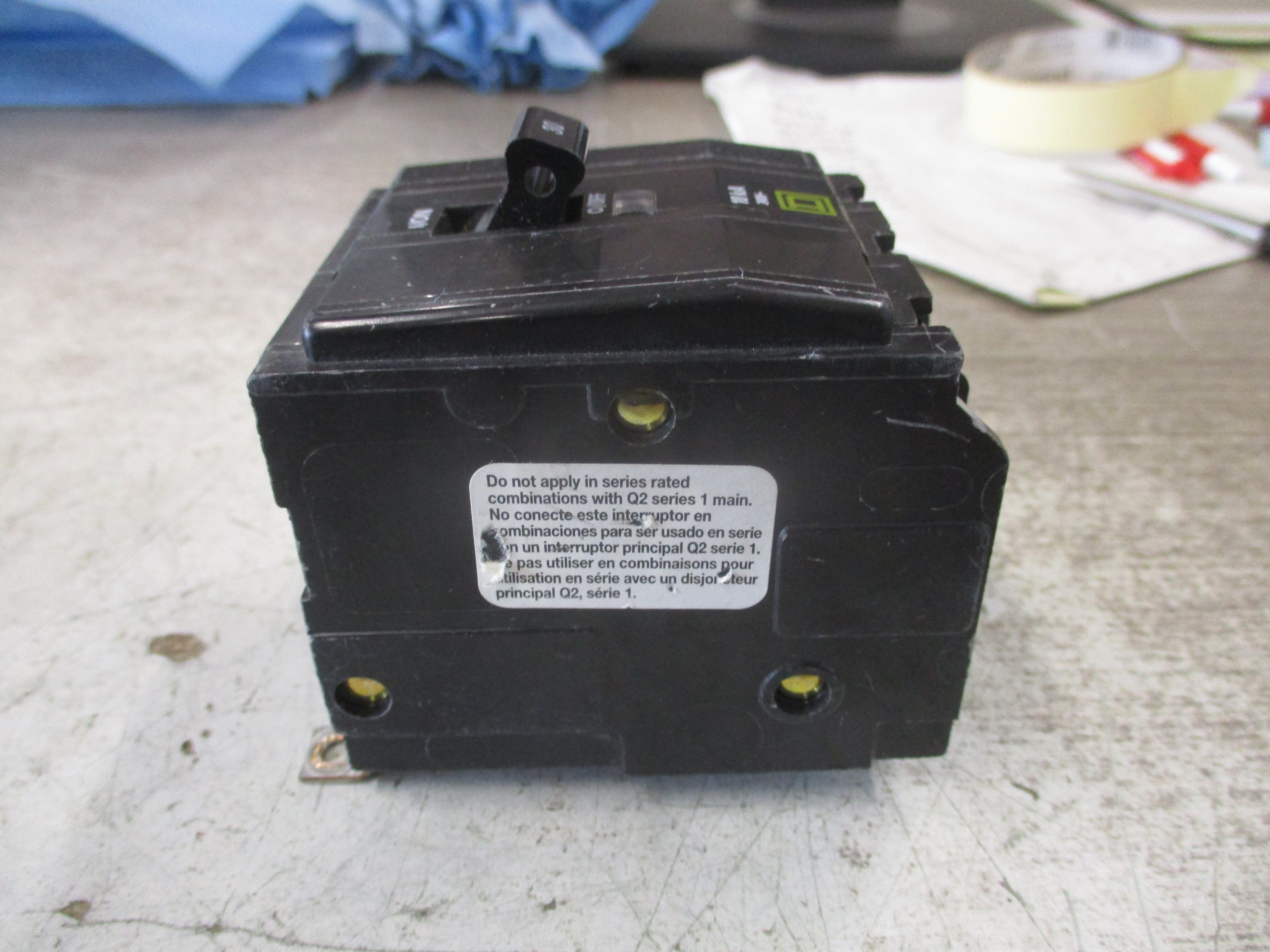 Square D Bolt-On Circuit Breaker QOB330 240V 30A 3P *No Screws* Used