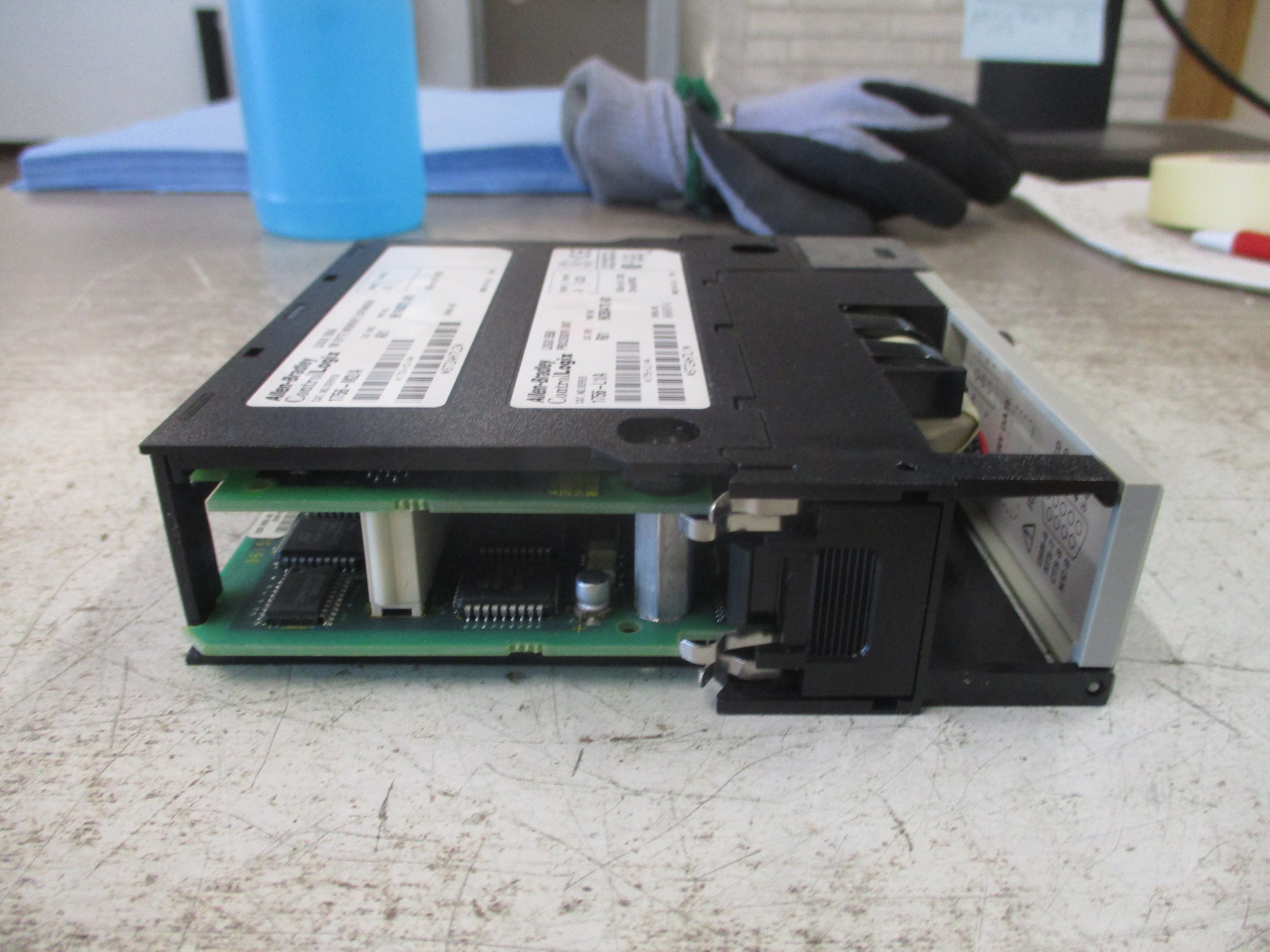 Allen-Bradley ControlLogix Logix 5550 Processor Unit 1756-L1 Ser. A Rev. R01
