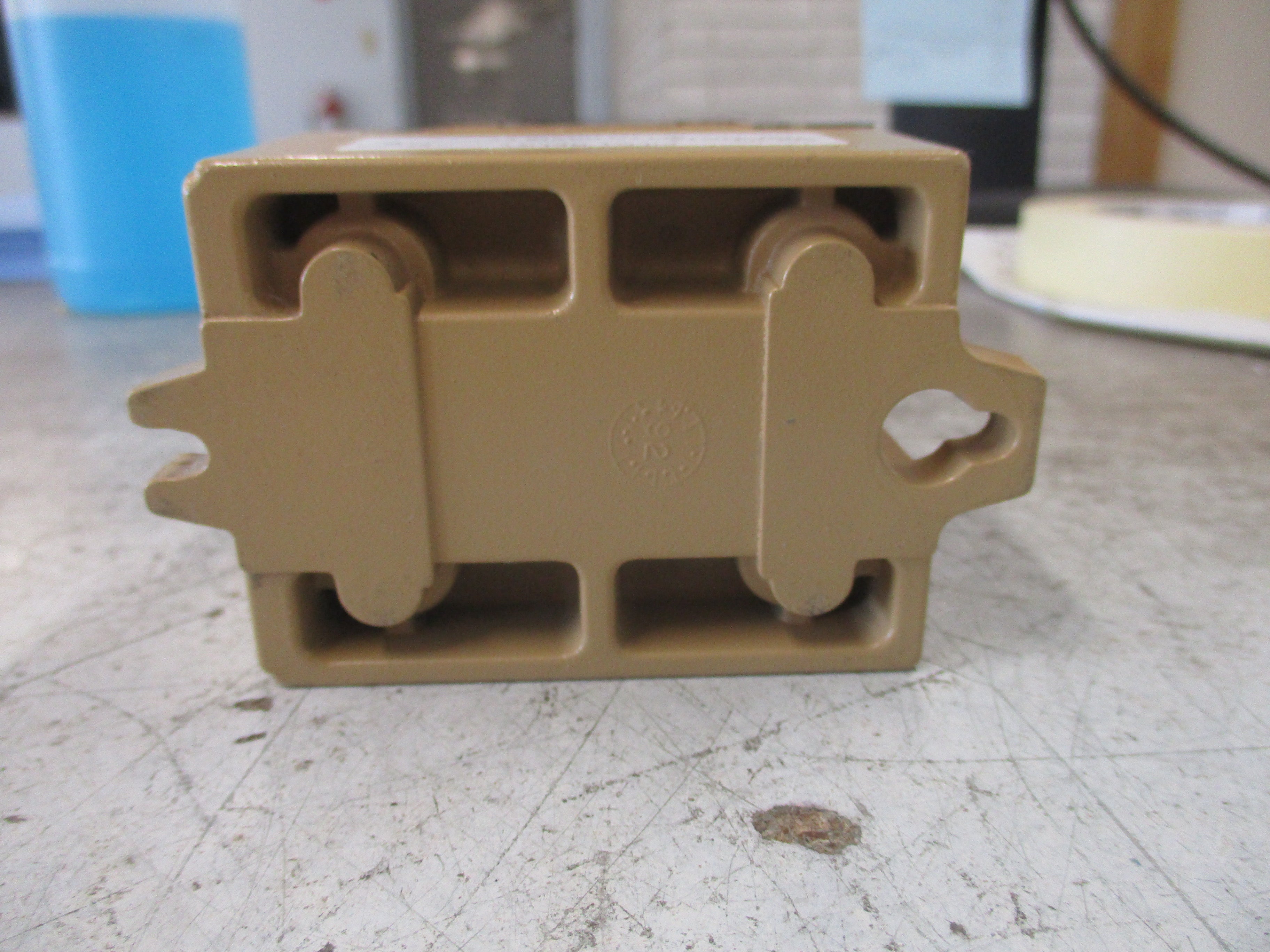 Allen-Bradley Pilot Relay 700-NX14 Ser. B Used