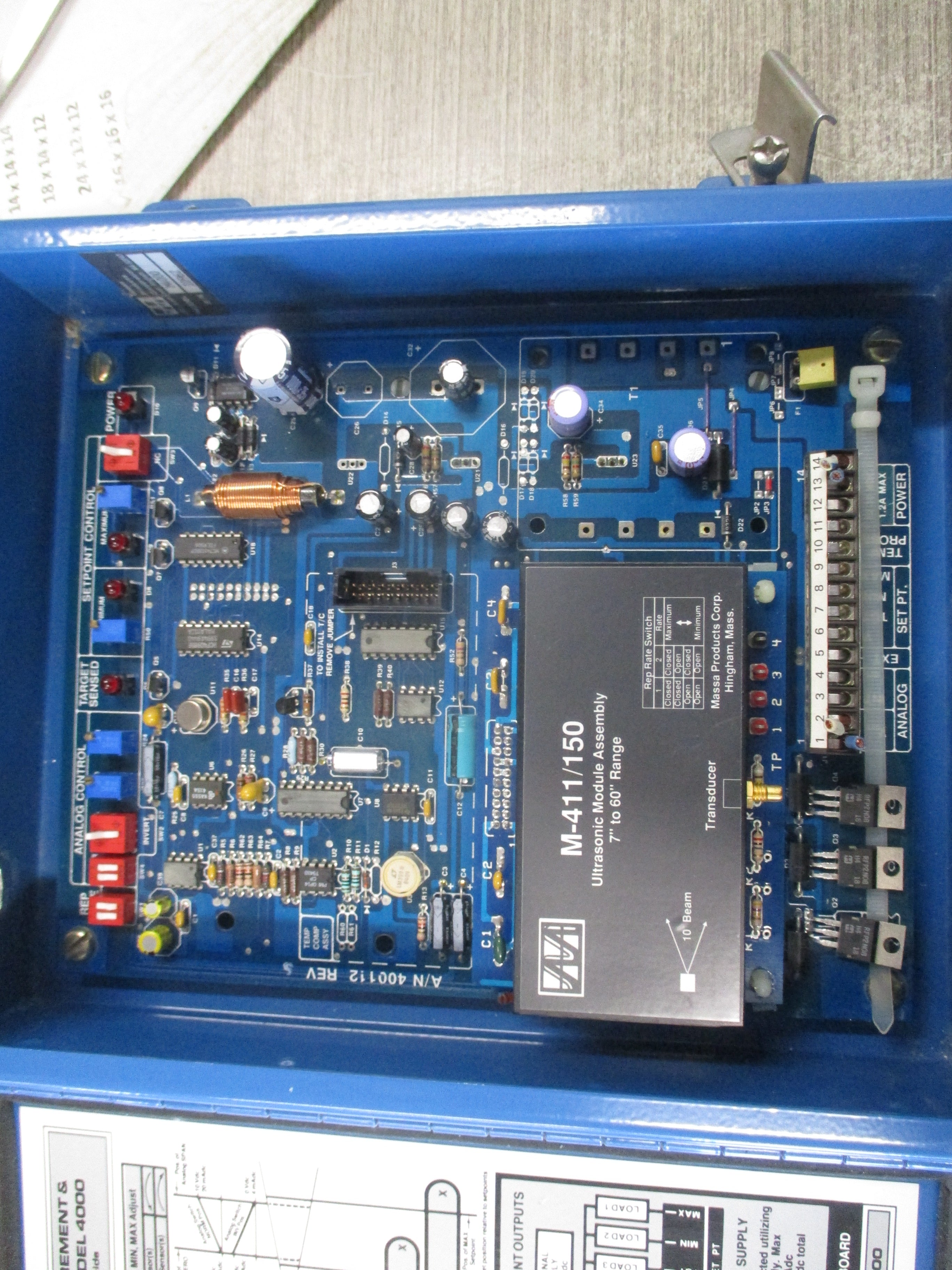 Massa Ultrasonic Measurement & Control System M4000 *Missing (1) Cover Clamp*