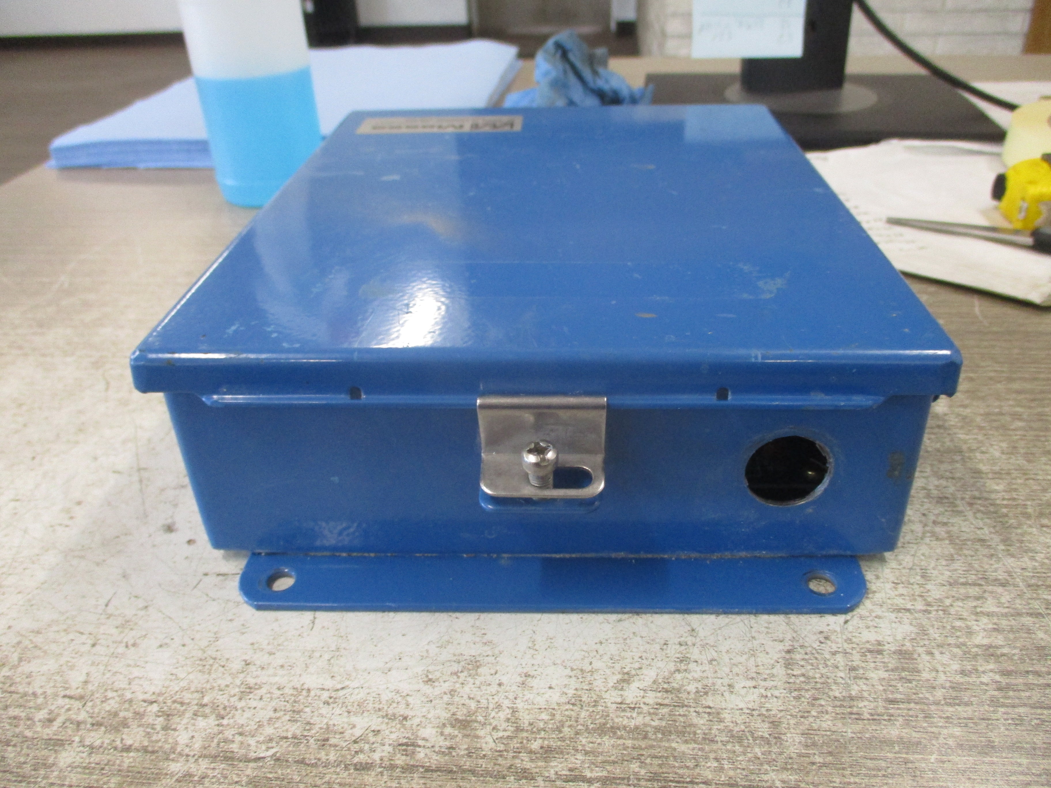 Massa Ultrasonic Measurement & Control System M4000 *Missing (1) Cover Clamp*
