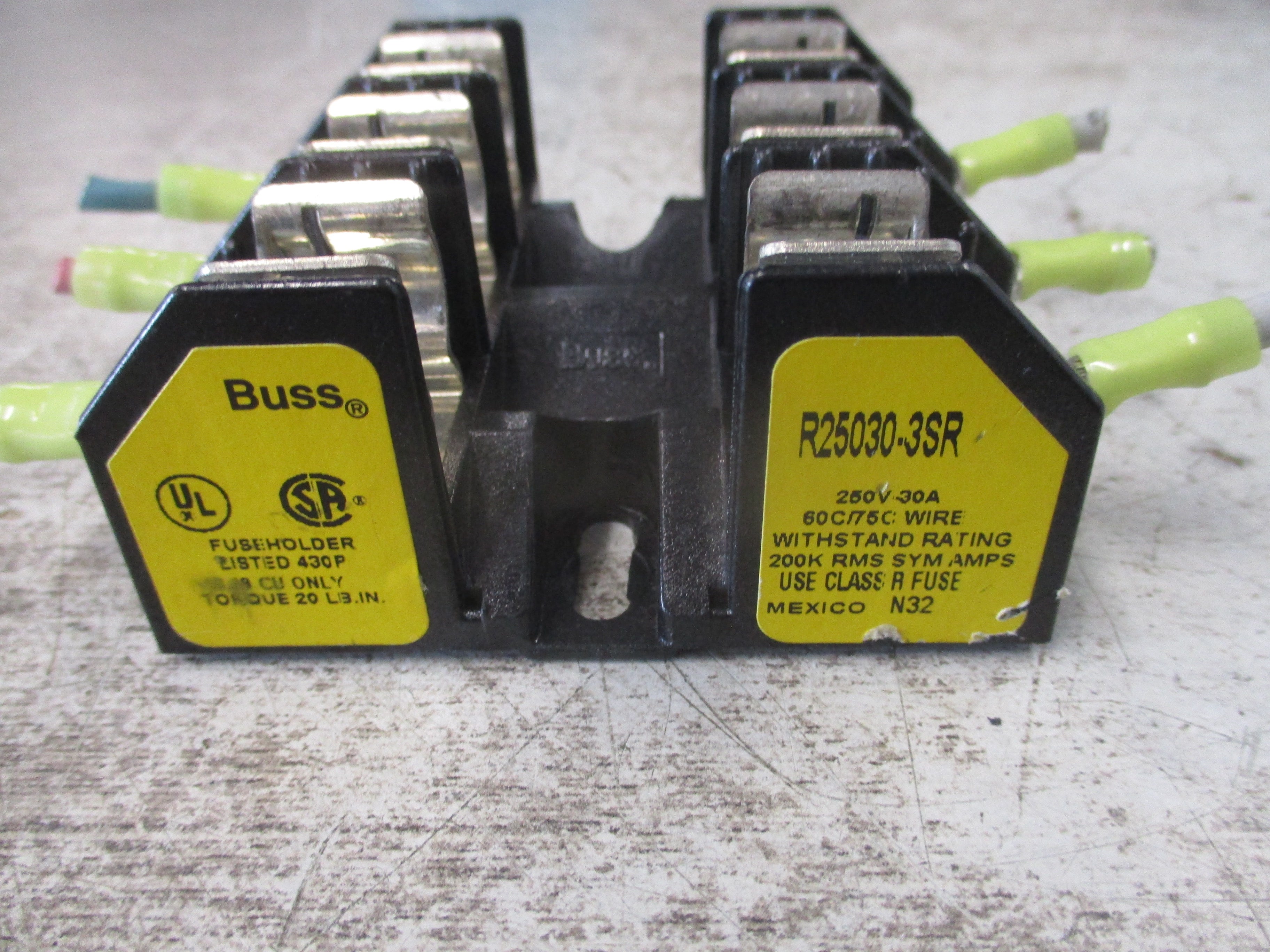 Buss Fuseholder R25030-3SR 30A 250V 3P Used