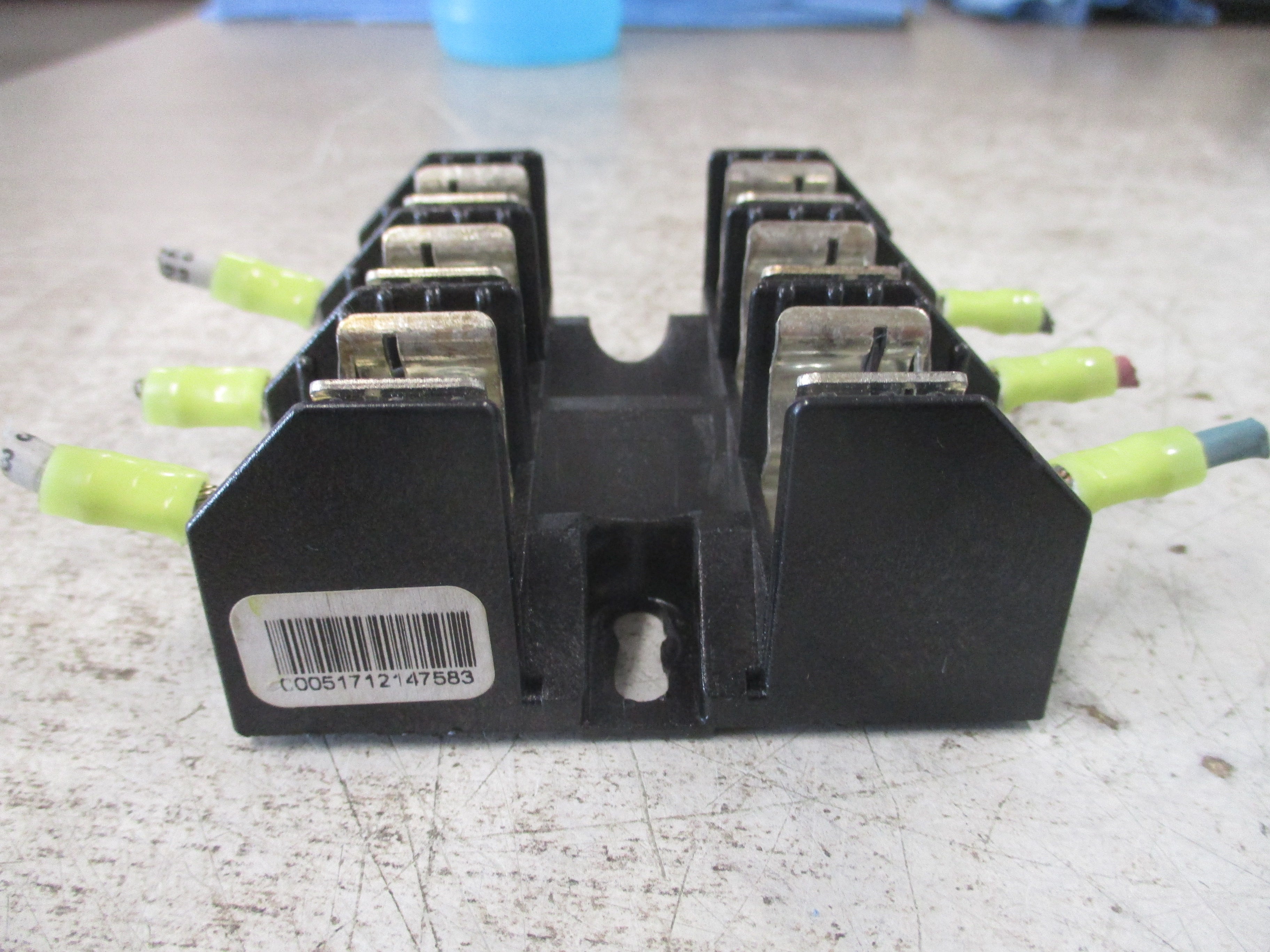 Buss Fuseholder R25030-3SR 30A 250V 3P Used