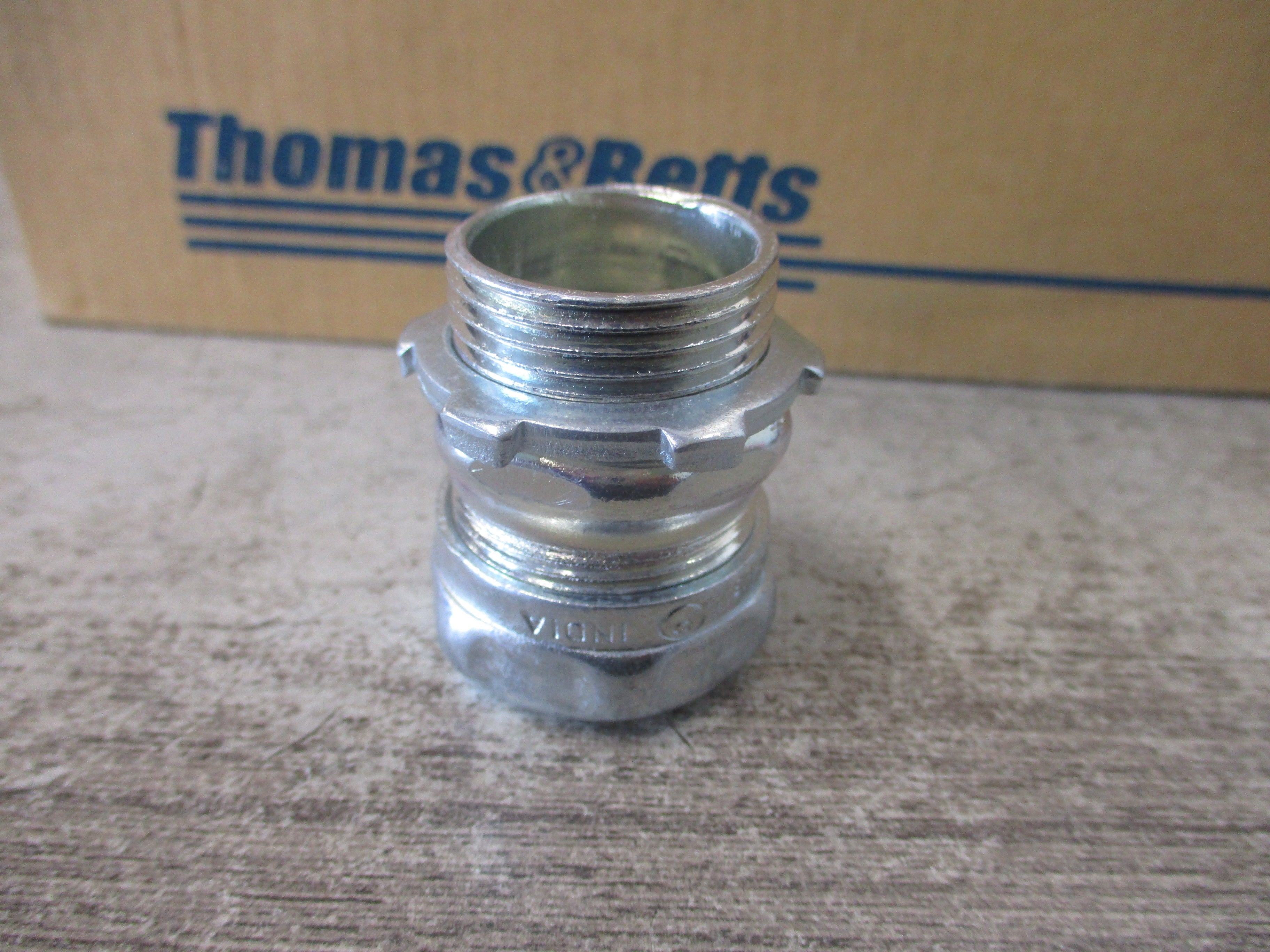Thomas & Betts Compression Connector TC112A 3/4" For EMT Conduit *Box of 50*