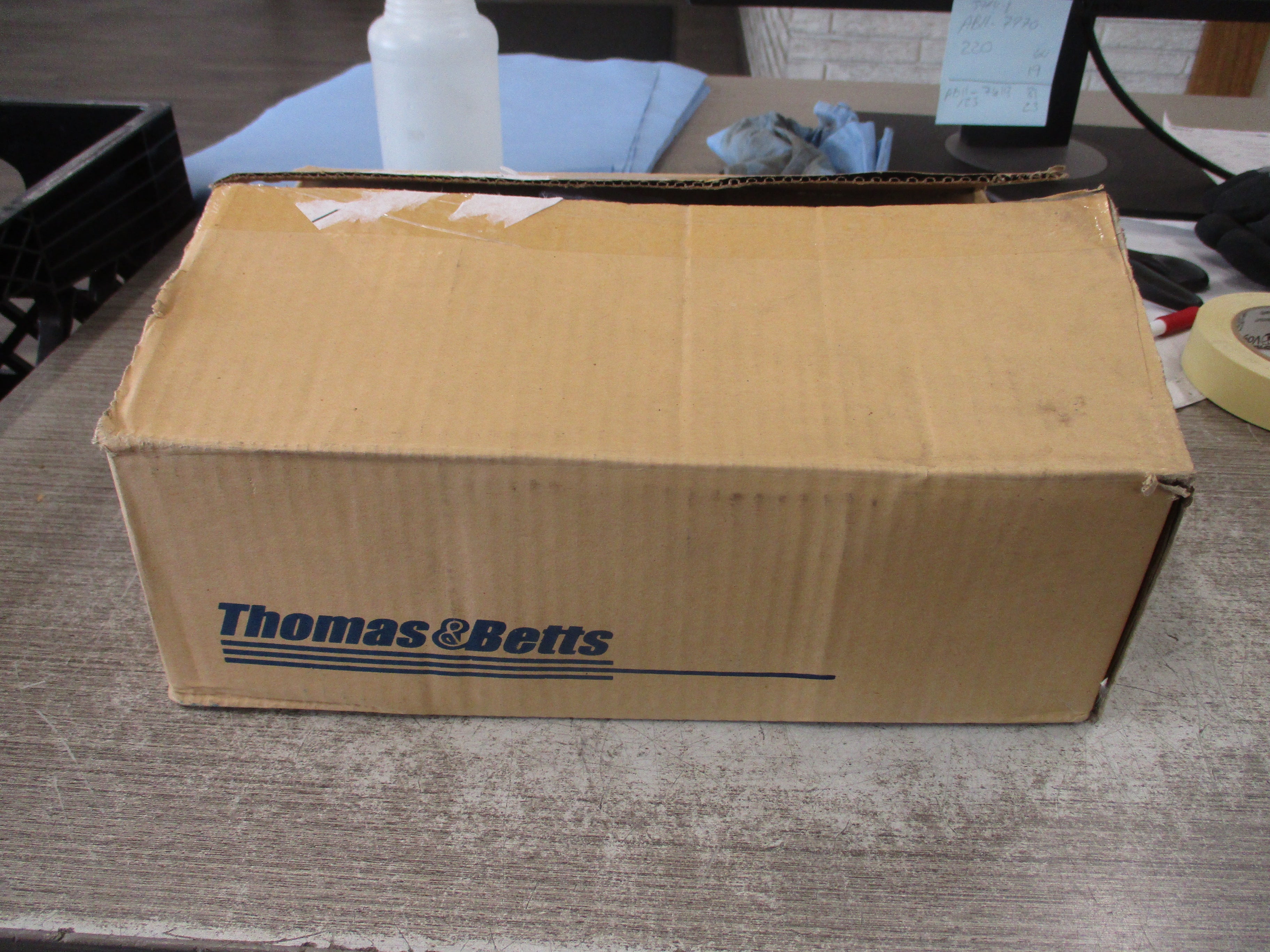 Thomas & Betts Compression Coupling TK114A 1 1/4" For EMT Coupling *Box of 15*