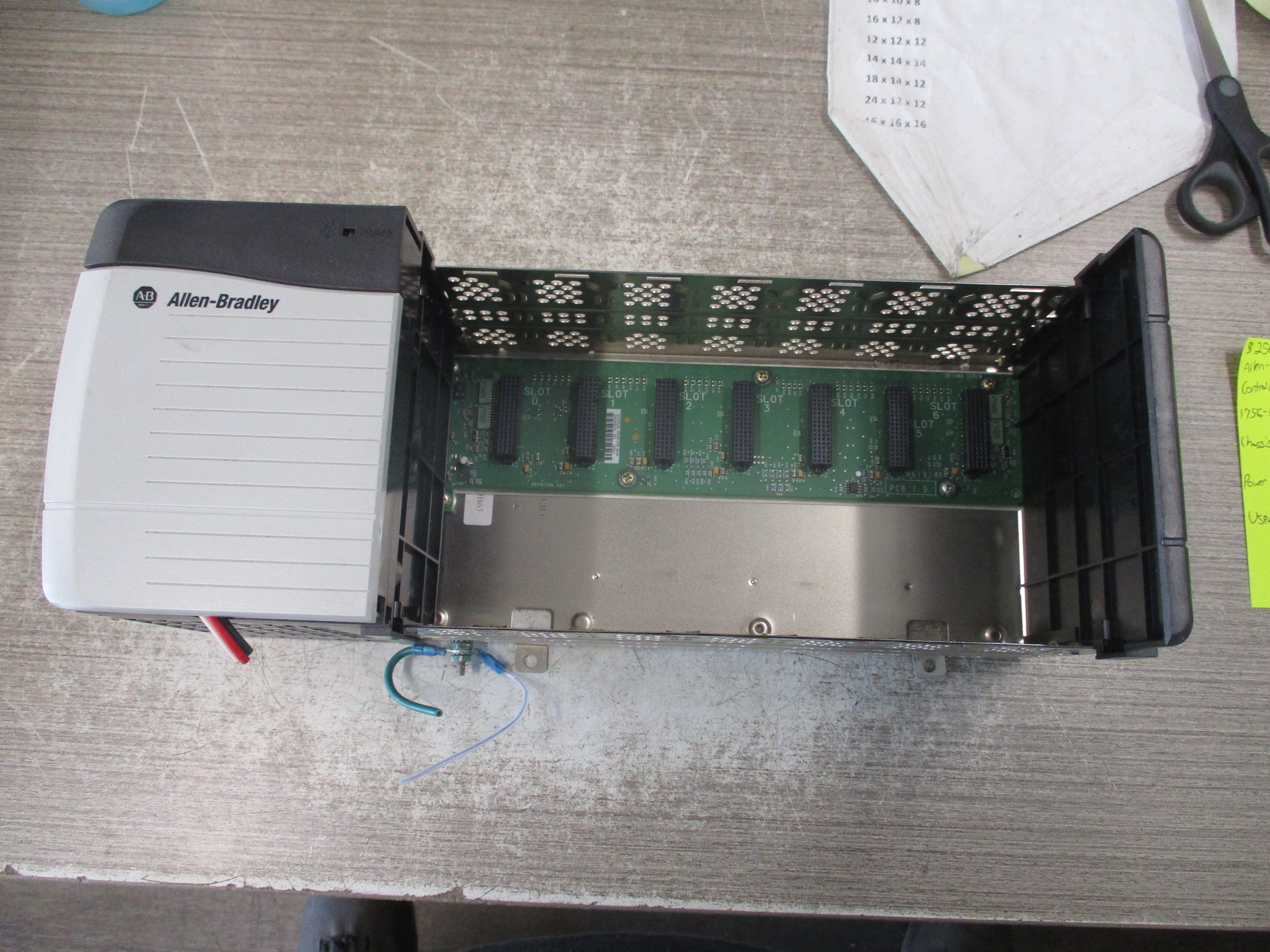 Allen-Bradley ControlLogix 7-Slot Chassis W/ Power Supply 1756A7/1756-PA72