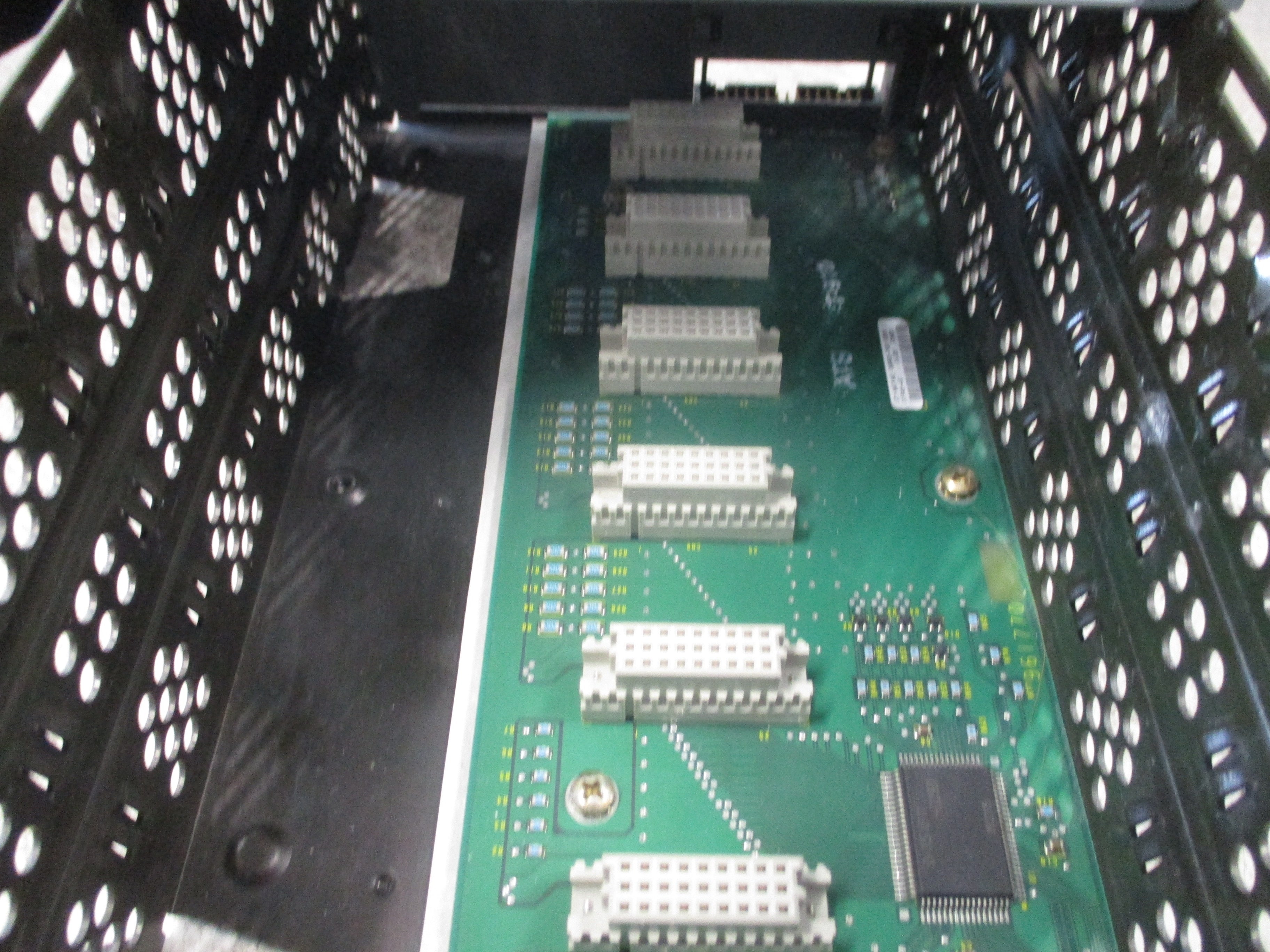 Allen-Bradley SLC 500 PLC Rack w/ Power Supply 1746-A7 / 1746-P1 7-Slot