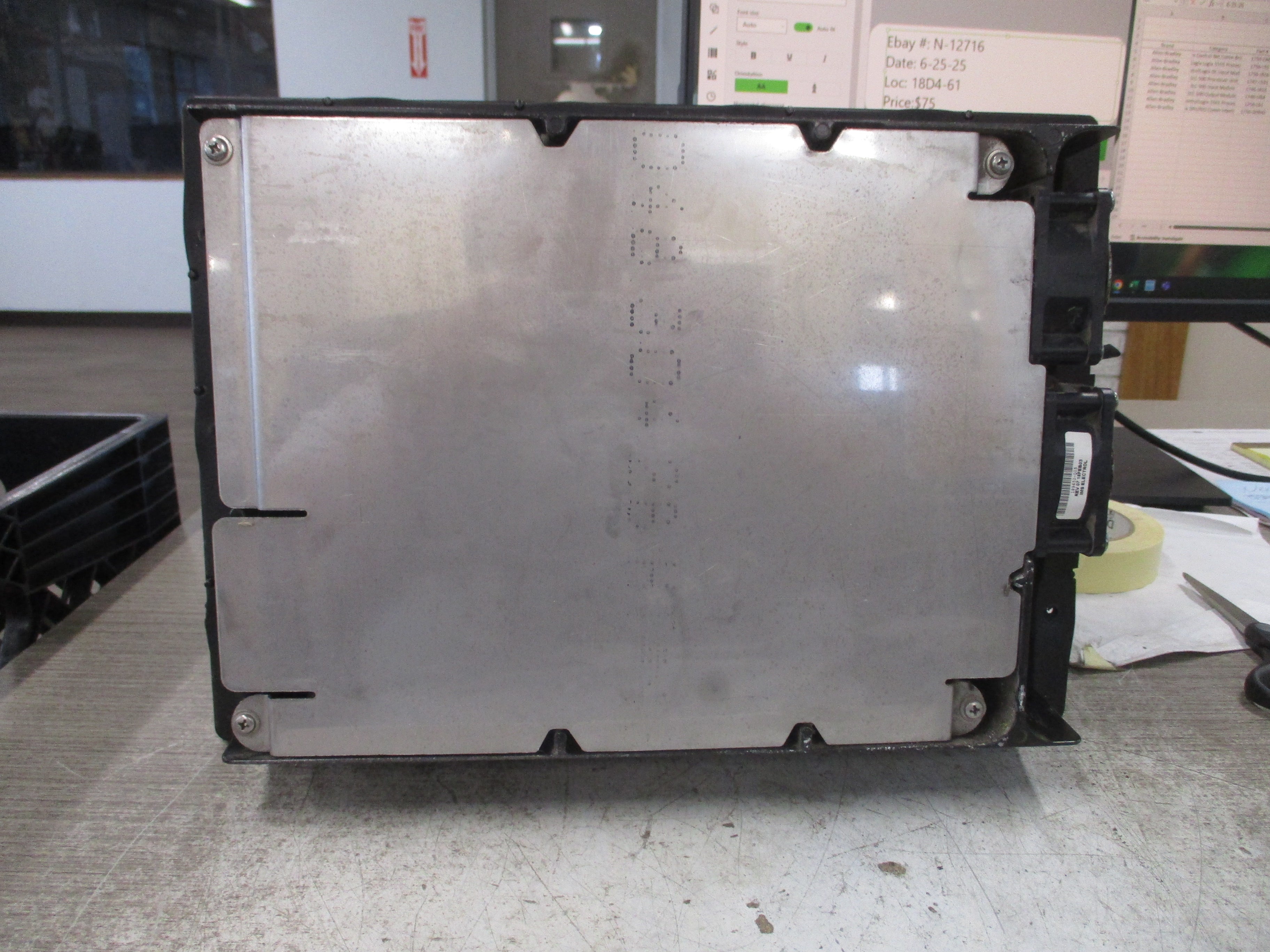 Allen-Bradley PowerFlex 70 AC Drive 20AD027F0AYNANNN 20HP 3Ph