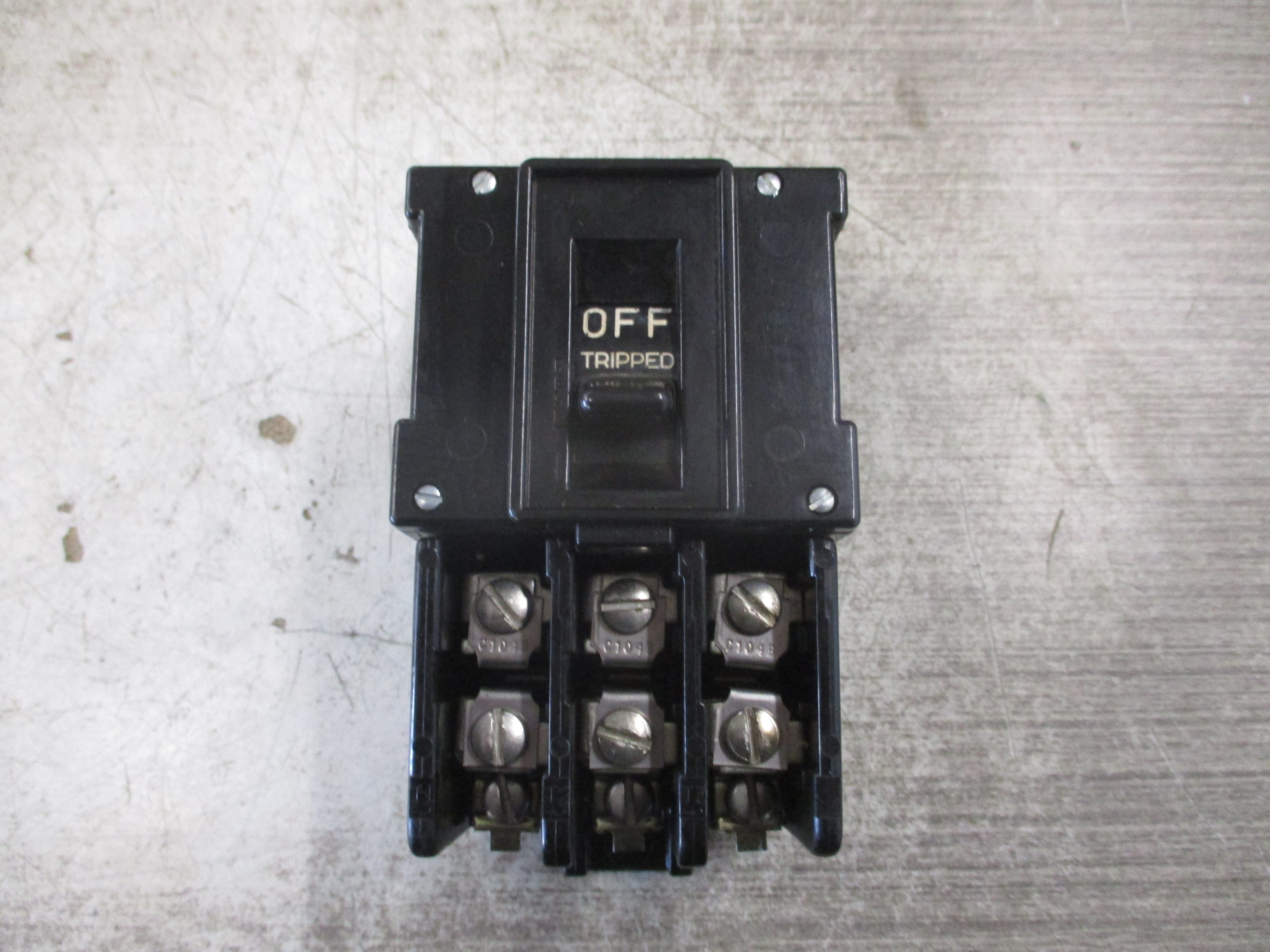 GE Size M-0 Manual Starter CR1062R1B Ser. C Used