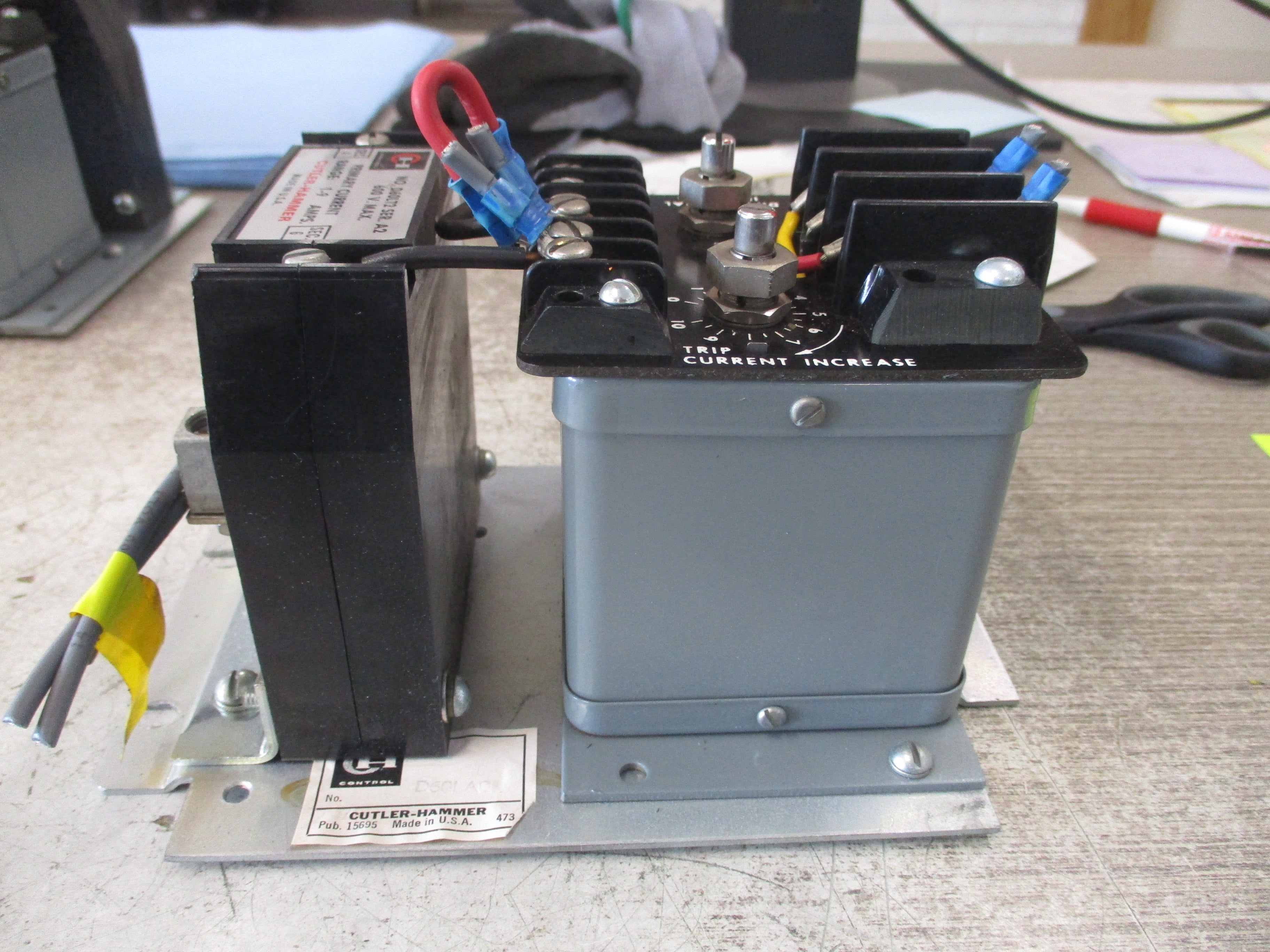 Cutler-Hammer Current Relay D60LA0 Trip: 1-9A 600V Used