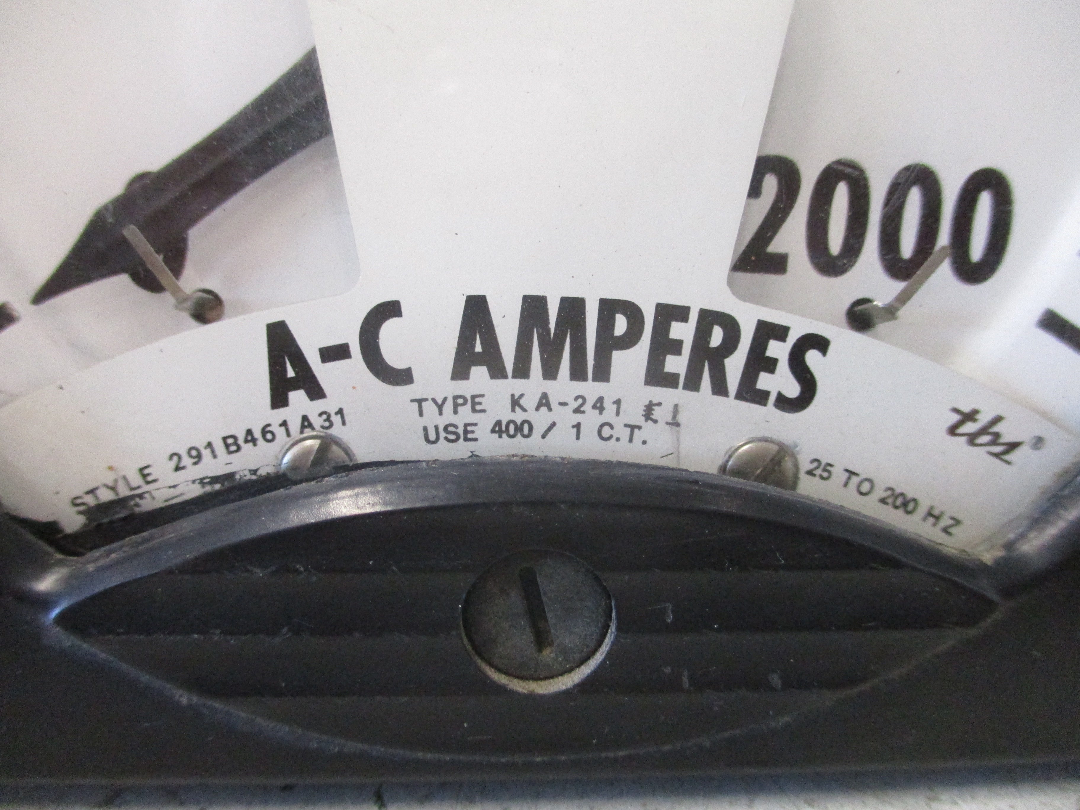 Westinghouse Type KA-241 AC Ammeter 291B461A31 Range: 0-2000A Used