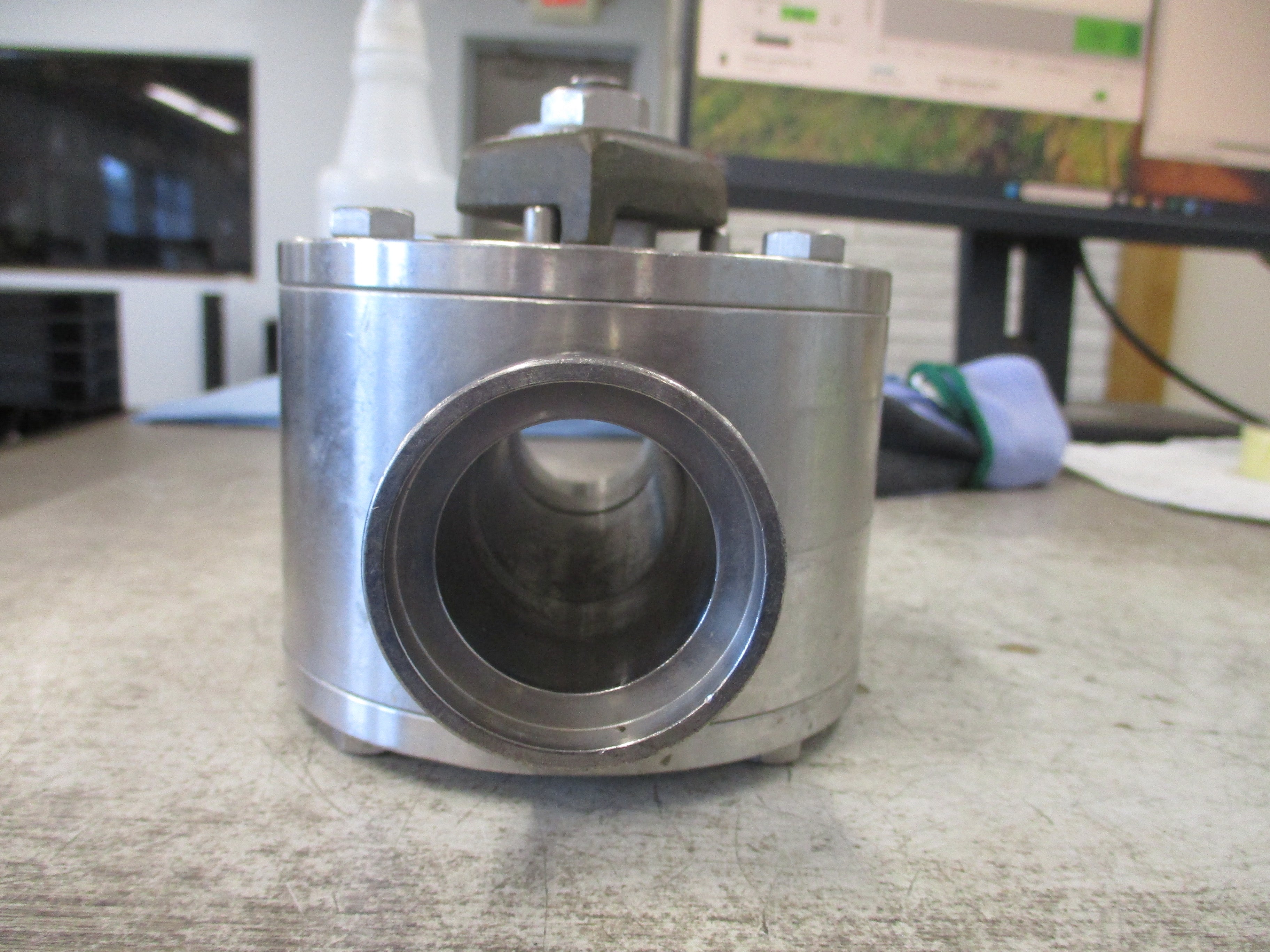 Quality Control Inc. Stainless Steel Tri-Clamp Valve 1.52227S-VTC 2-Way 1.5"