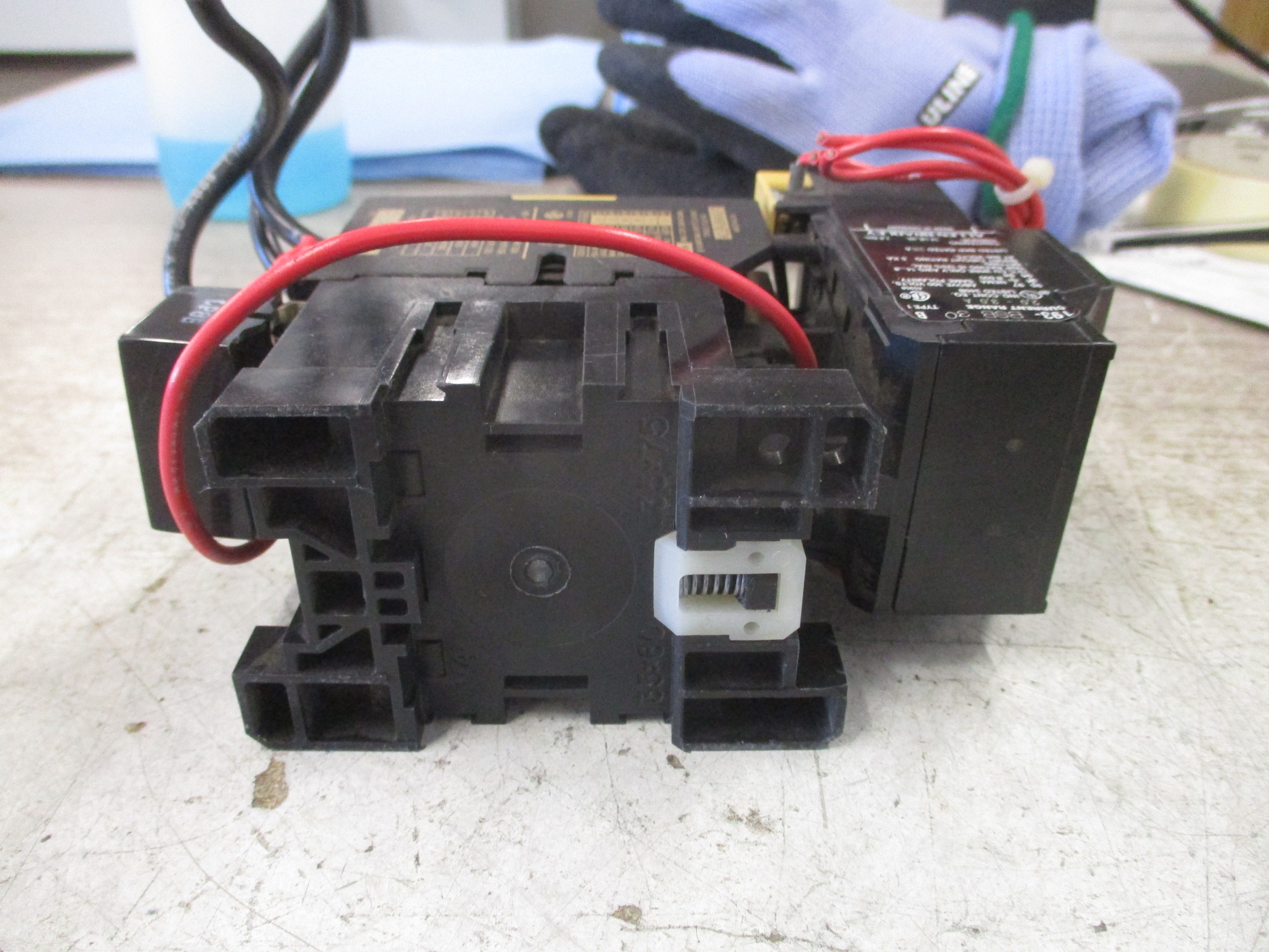 Allen-Bradley Starter 100-A18ND3 / 193-BSB30 120V Coil Trip: 2-3A Used