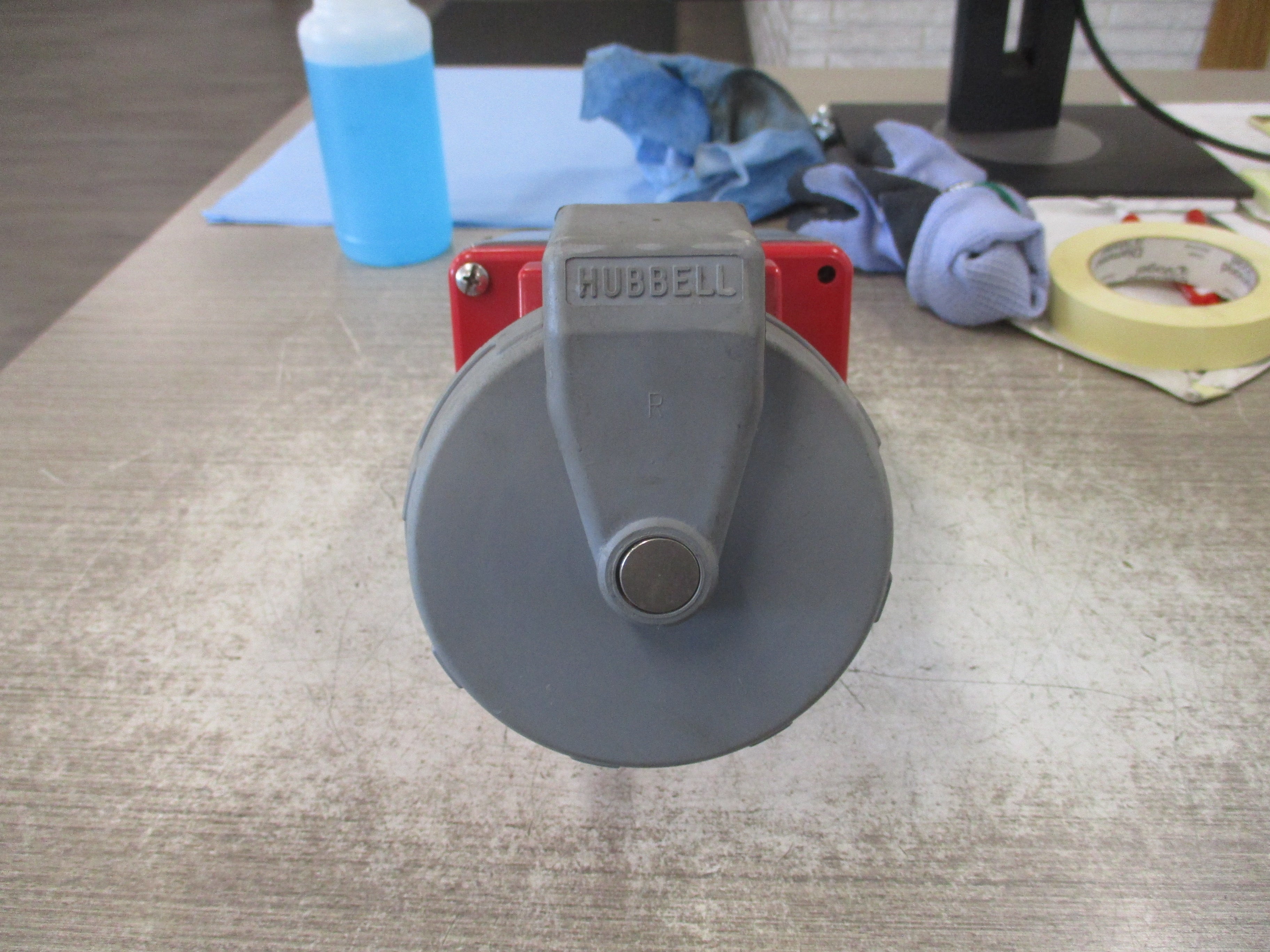 Hubbell Receptacle 460R7W 60A 480V 3Ph W/Base *Missing (1) Screw* Used