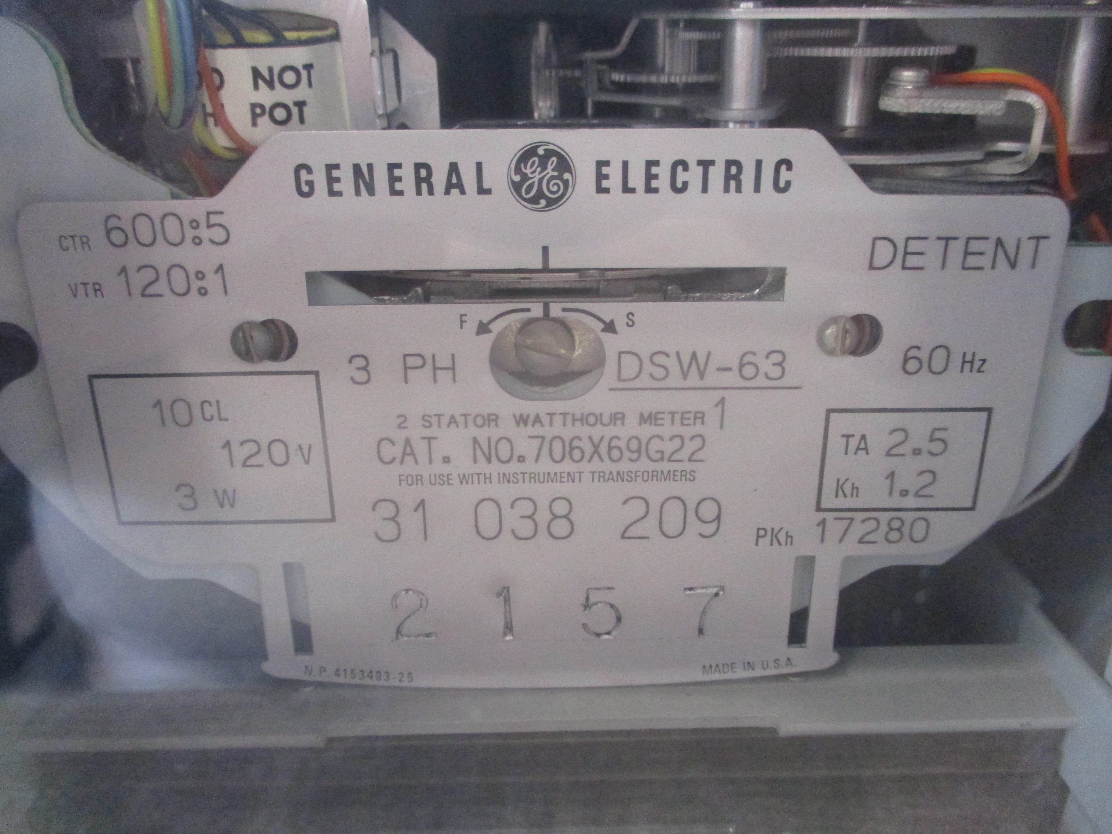 GE Watthour Meter 706X69G22 120V 60Hz 3P Used