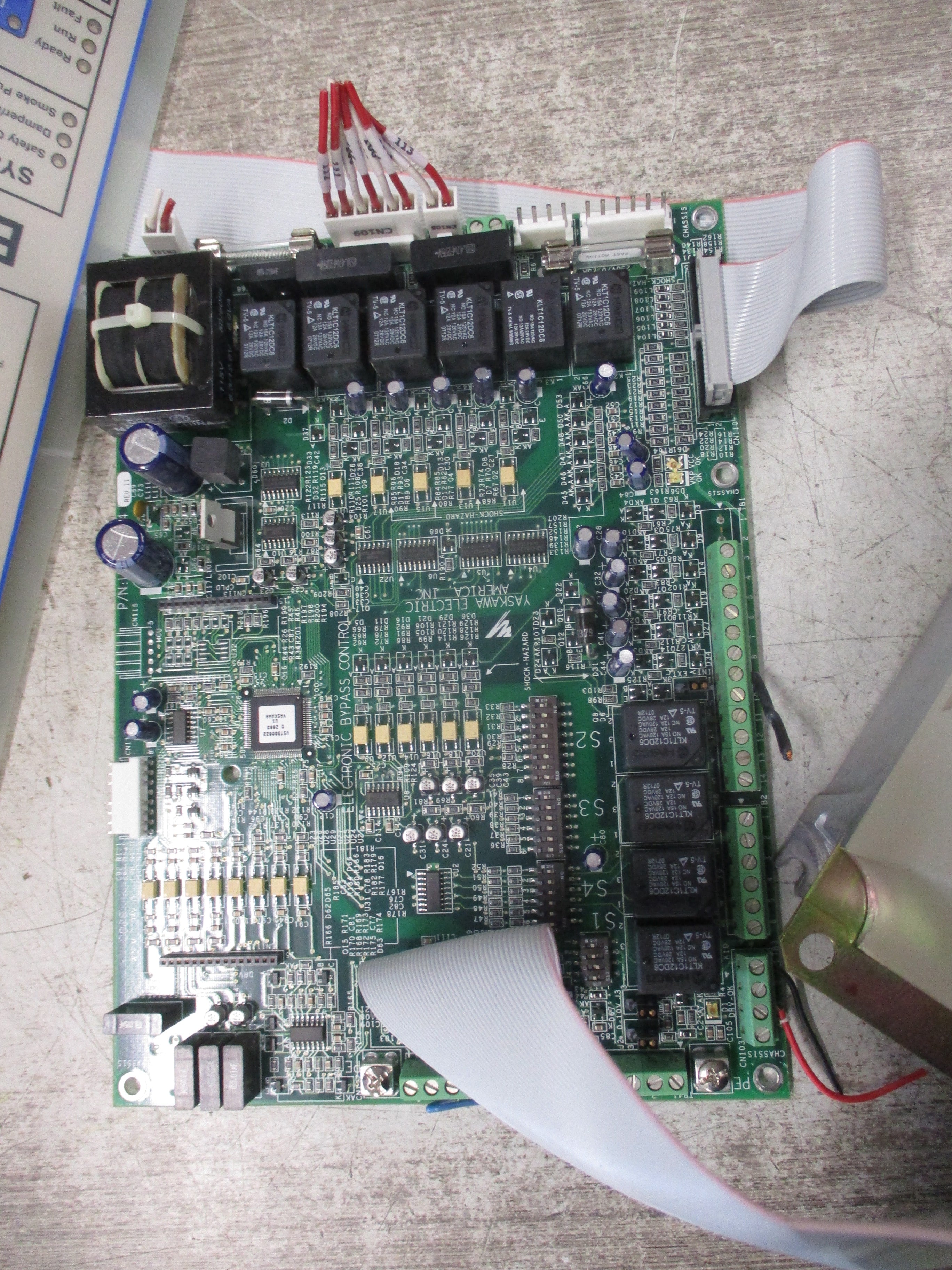 Yaskawa E7 AC Drive CIMR-E7U45P5 7.5HP 3Ph w/ Keypad W/Bypass Controls