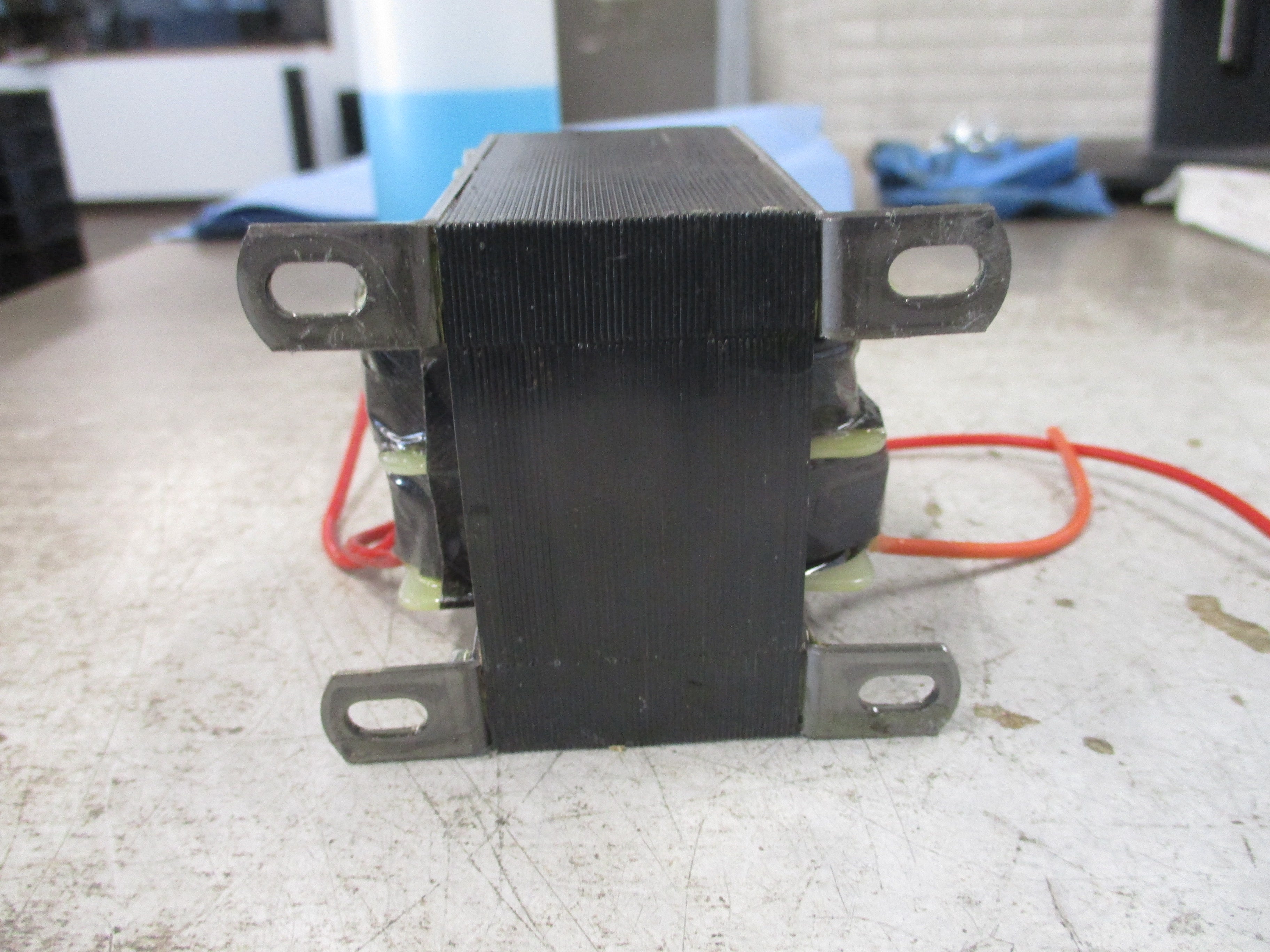 Hobart Transformer 318359P1 100VA Pri: 24V Sec: 22V 50/60Hz Used