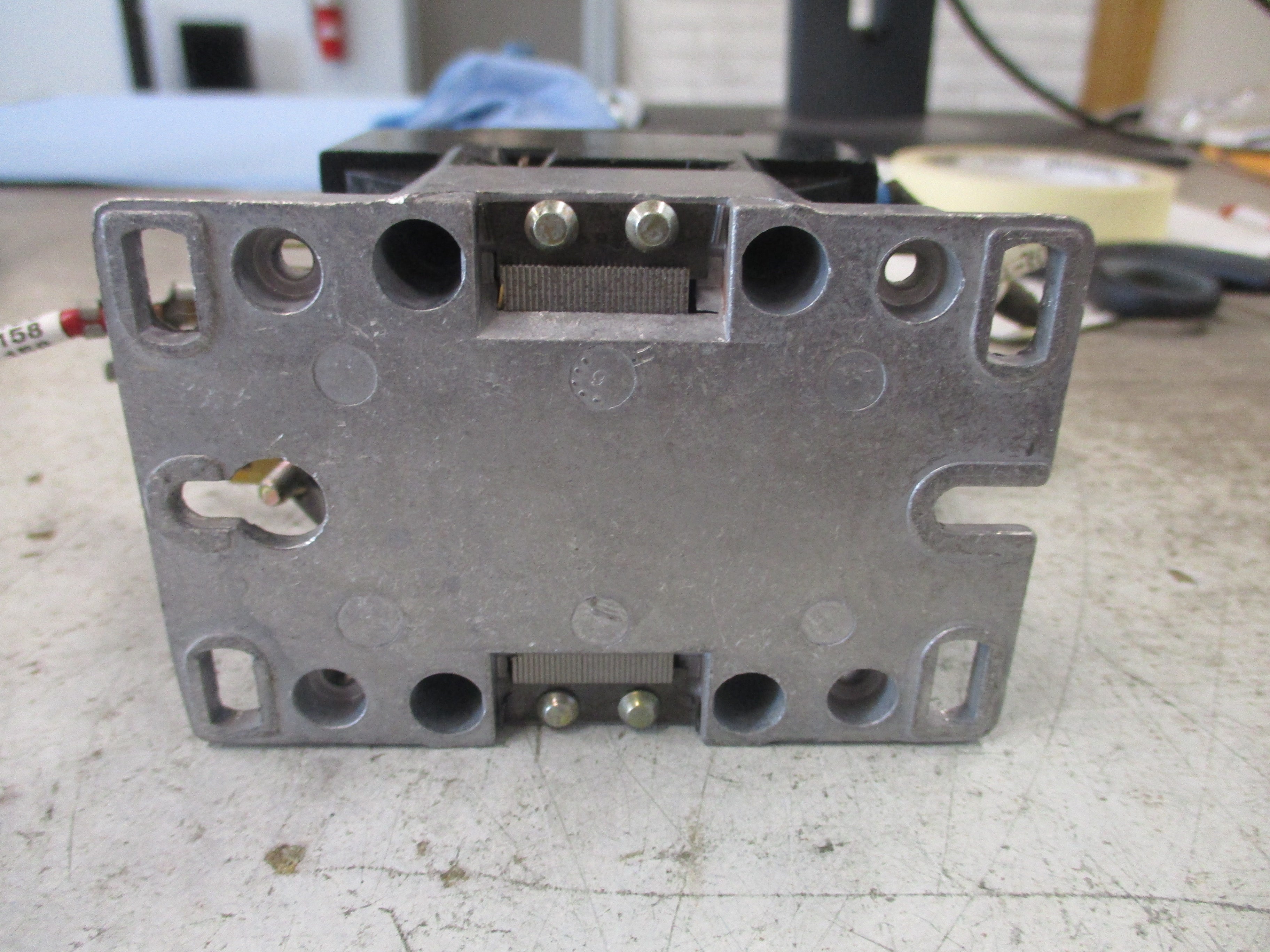 GE Contactor CR353AB3AA1 120V Coil 25A 600V Used