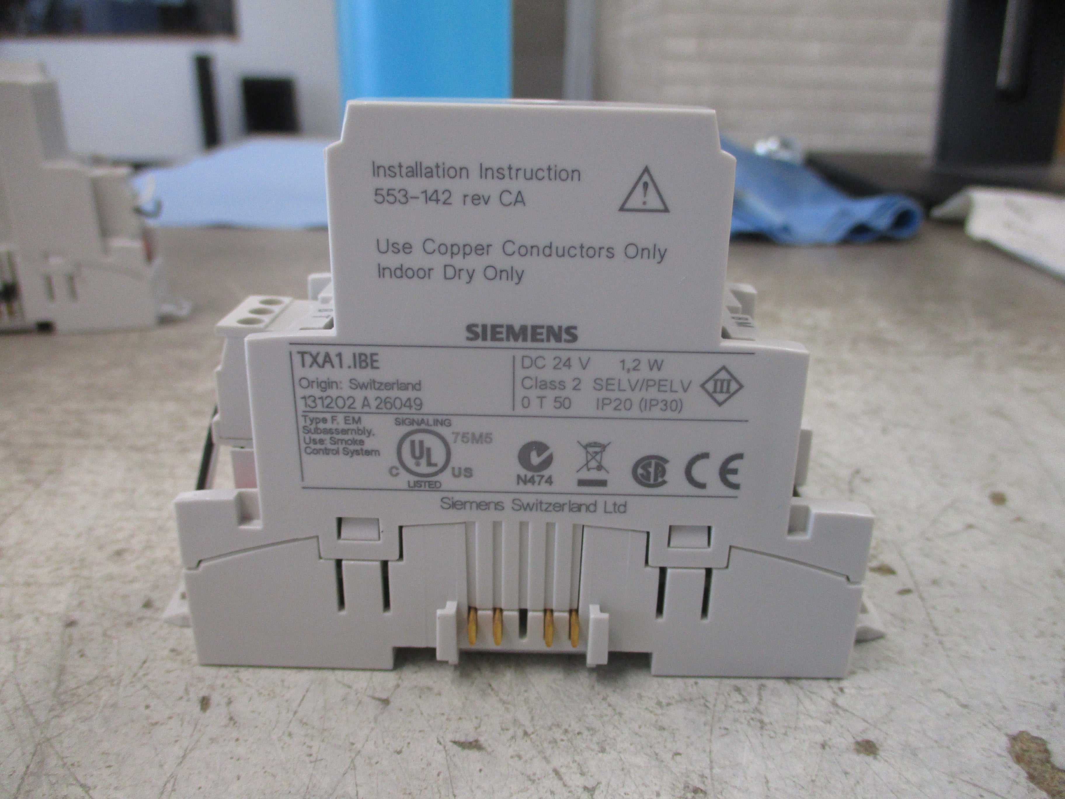 Siemens TX-I/O Island Bus Expansion Module TXA1.IBE Used