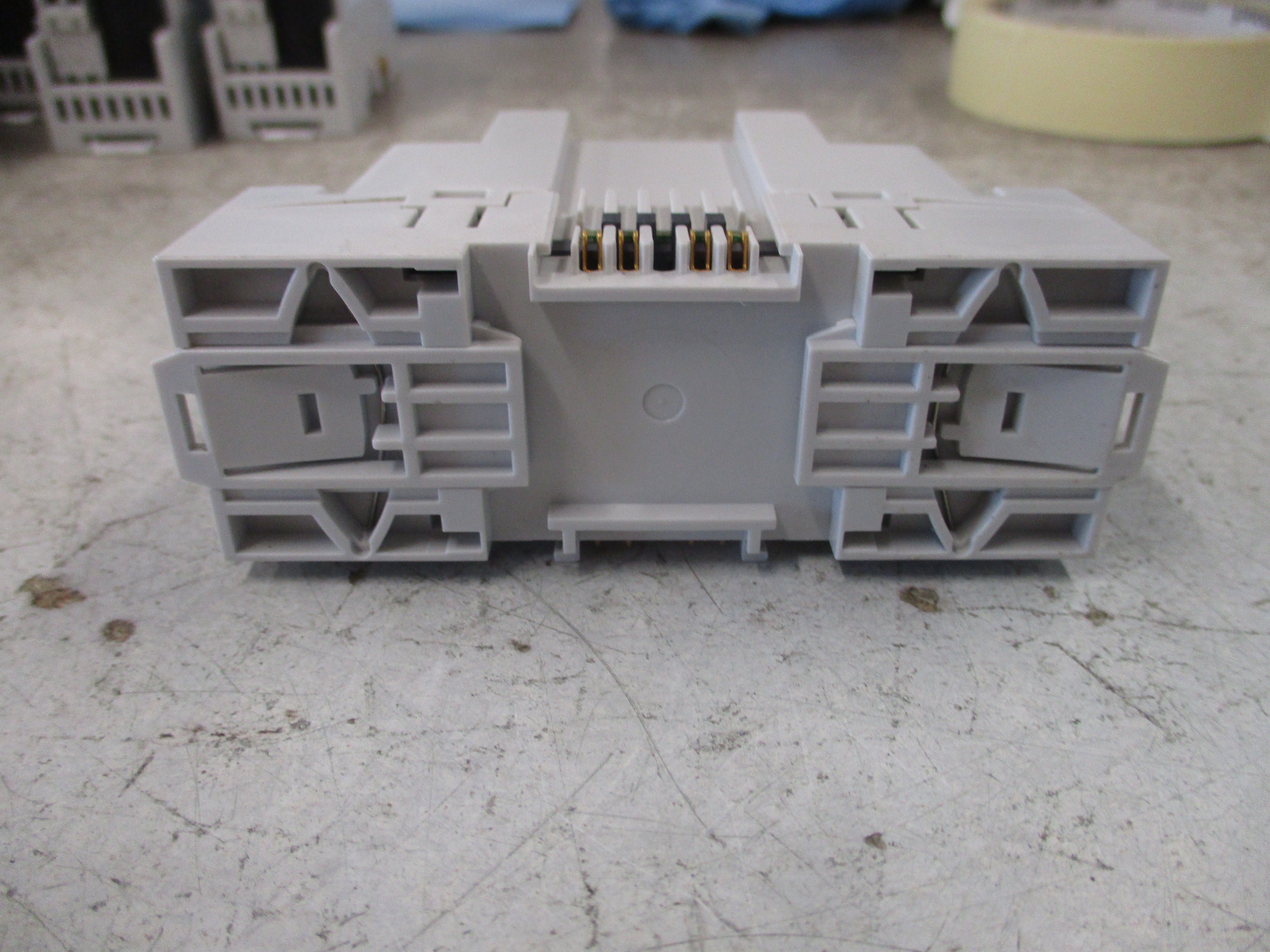 Siemens TX-I/O Bus Connection Module TXS1.EF4 4A Fuse Used