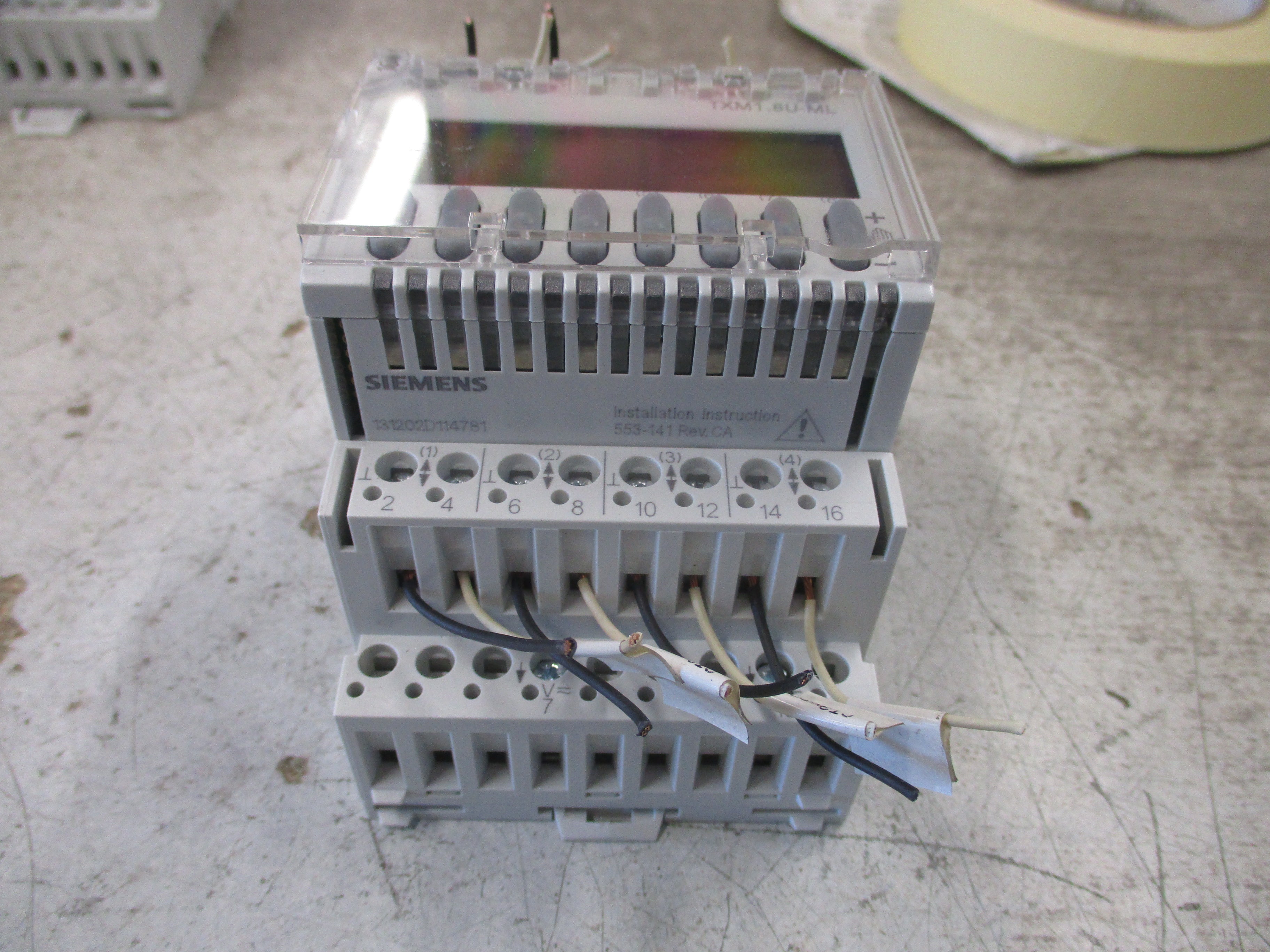 Siemens TX-I/O Universal Module TXM1.8U-ML 8-PT Local Override LCD Display Used