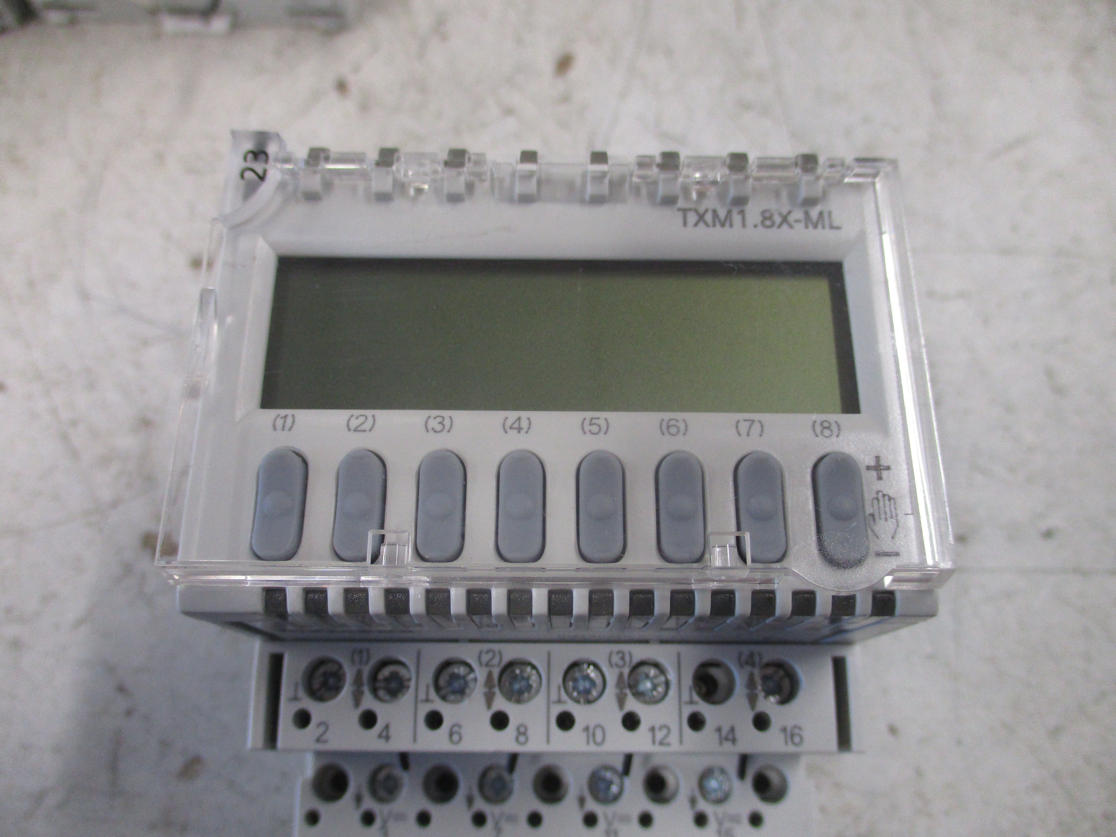 Siemens TX-I/O Super Universal Module TXM1.8X-ML 8-PT Local Override LCD Display