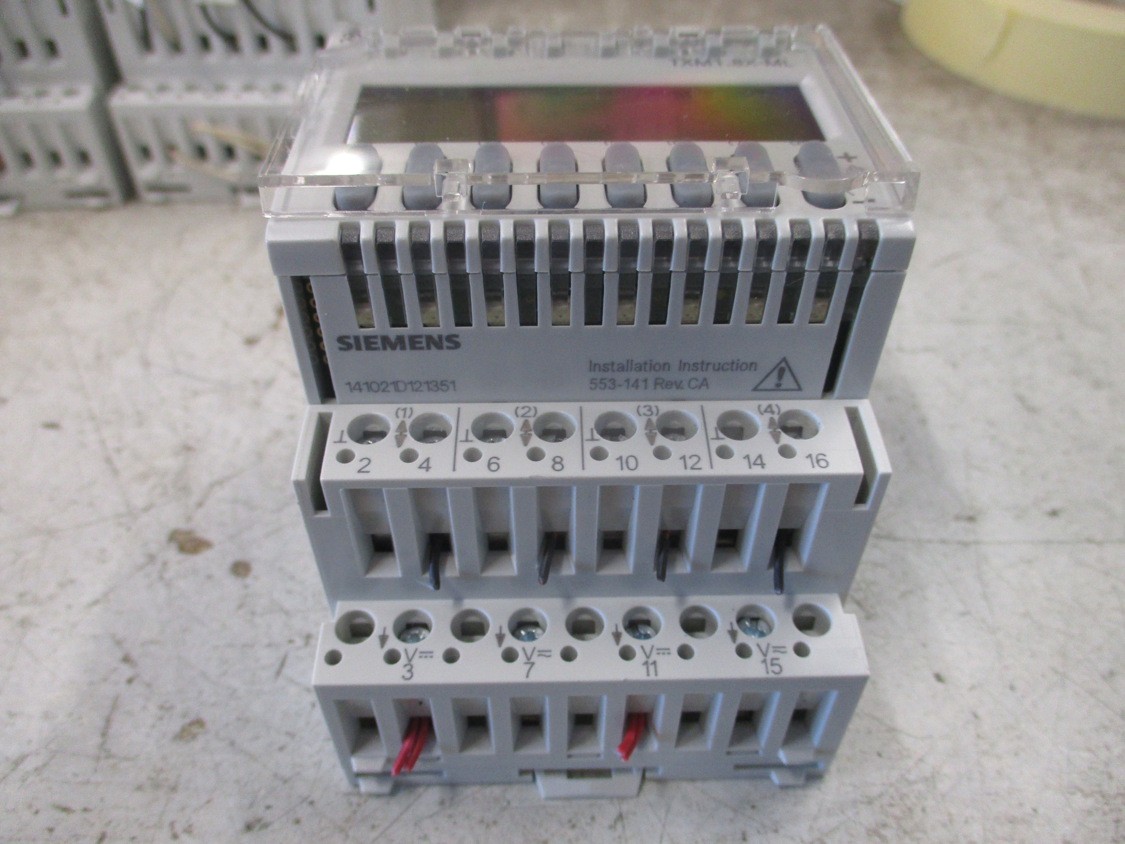 Siemens TX-I/O Super Universal Module TXM1.8X-ML 8-PT Local Override LCD Display