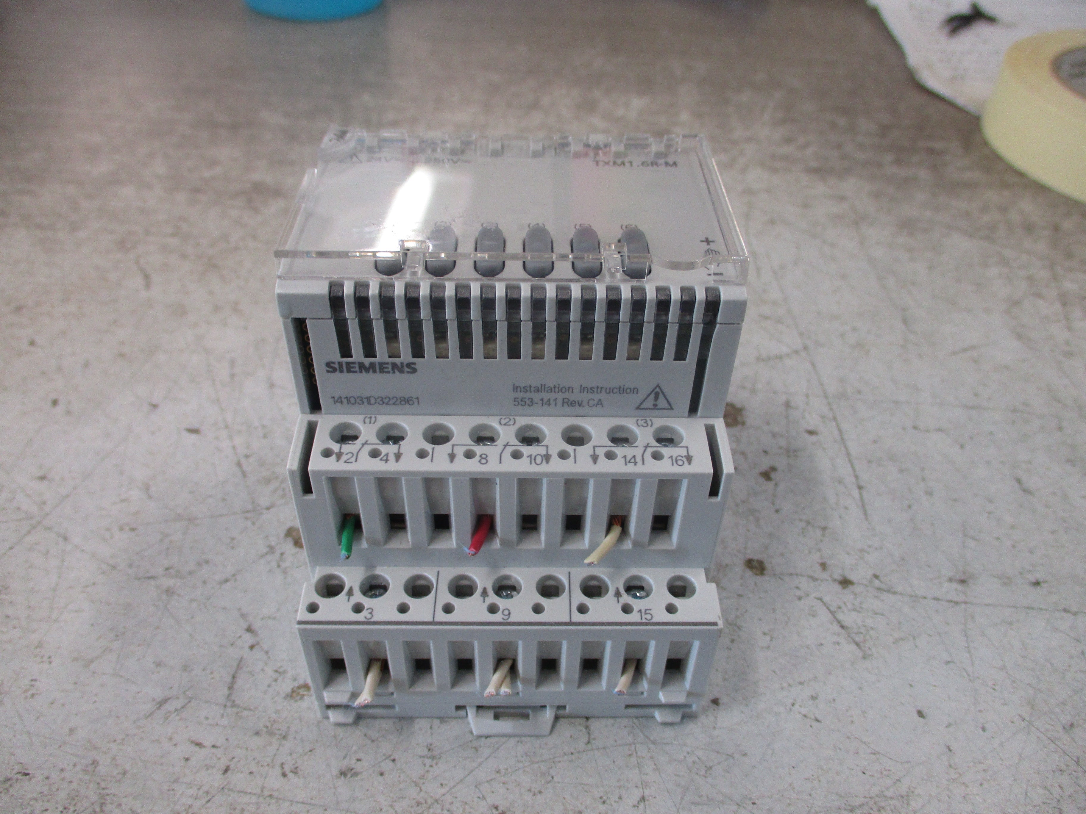 Siemens TX-I/O Relay Module TXM1.6R-M 6 Relay Outputs Local Override Used