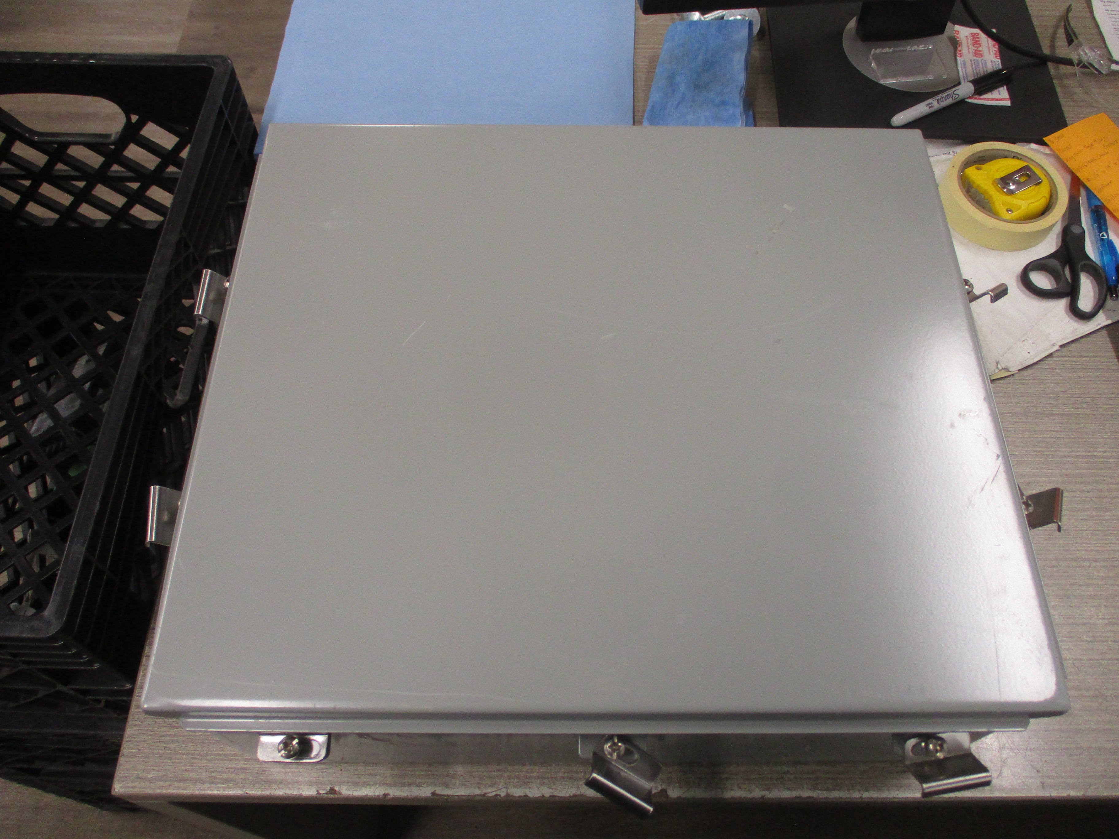 Hubbell Wiegmann Type 4,12,13 Enclosure BN4161406CHWW Size: 16"x14"x6"