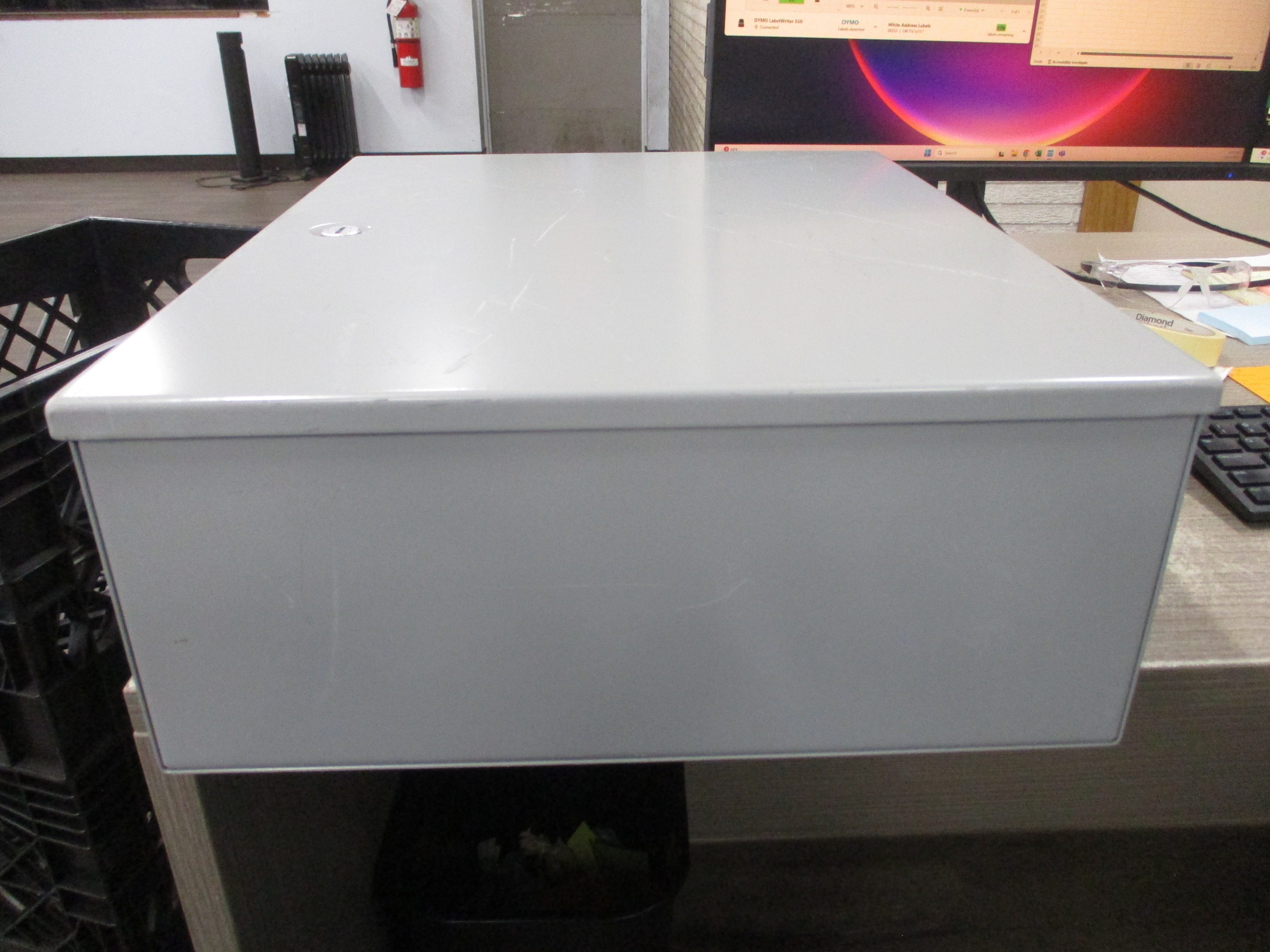 Hoffman Type 1 Enclosure A20N16LP Size: 20"x16"x6.62" *Shelf Wear* *No Box*