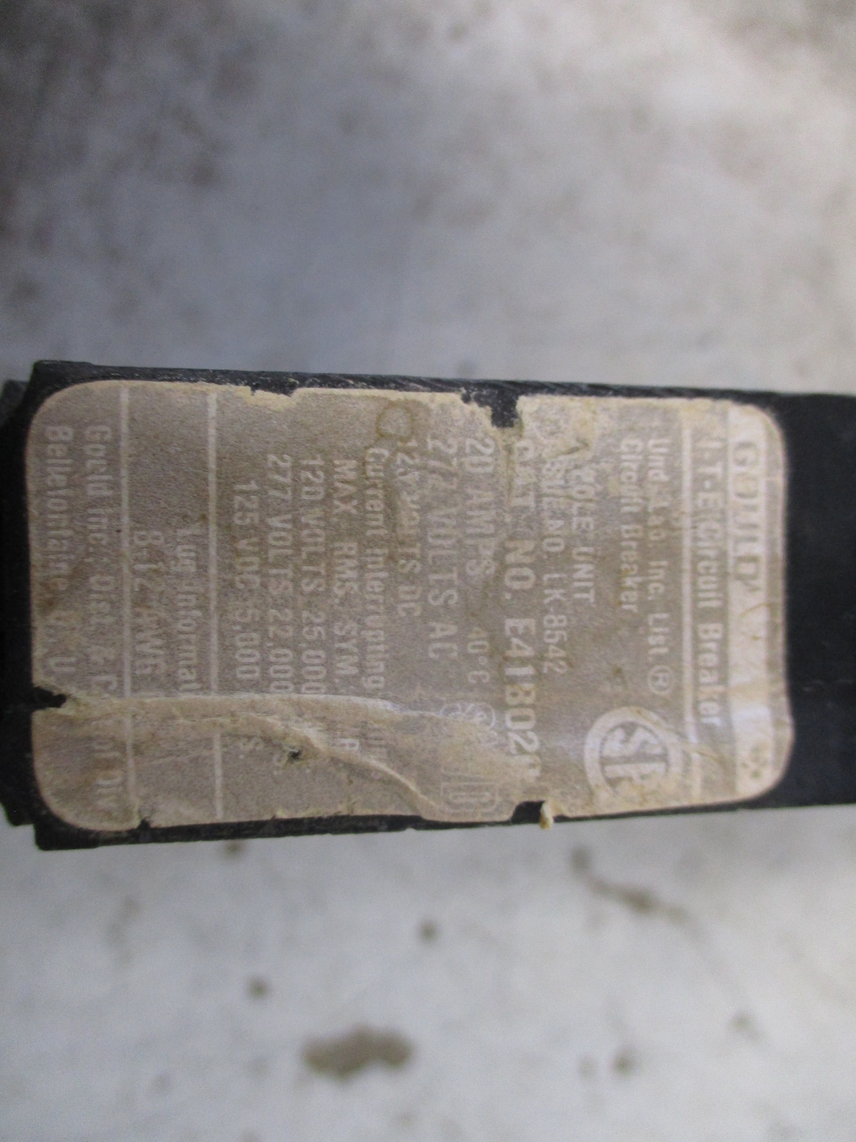 Gould ITE Circuit Breaker E41B020 20A 277V 1P Used