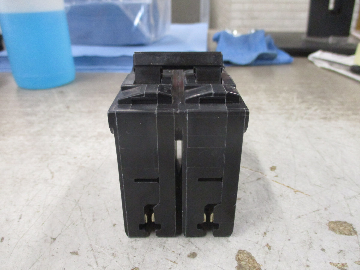Siemens Type QP Clip-On Circuit Breaker Q2100 100A 120/240V 2P Used