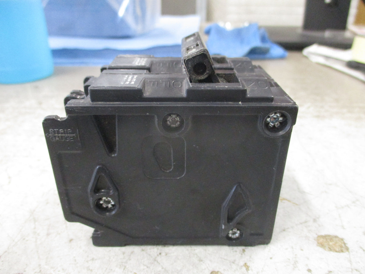 Siemens Type QP Clip-On Circuit Breaker Q2100 100A 120/240V 2P Used