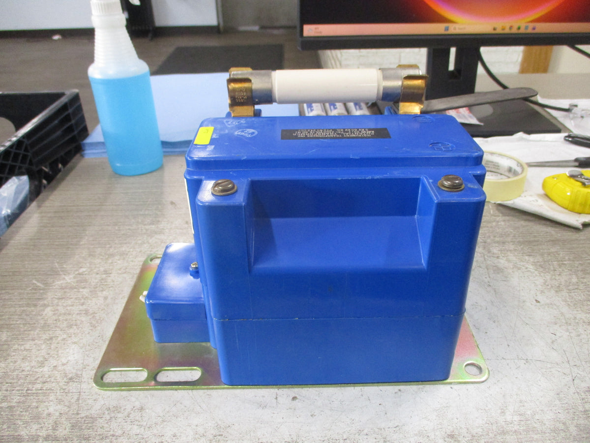 Instrument Transformers Voltage Transformer PT3-60 242CCS Pri: 2400V Used