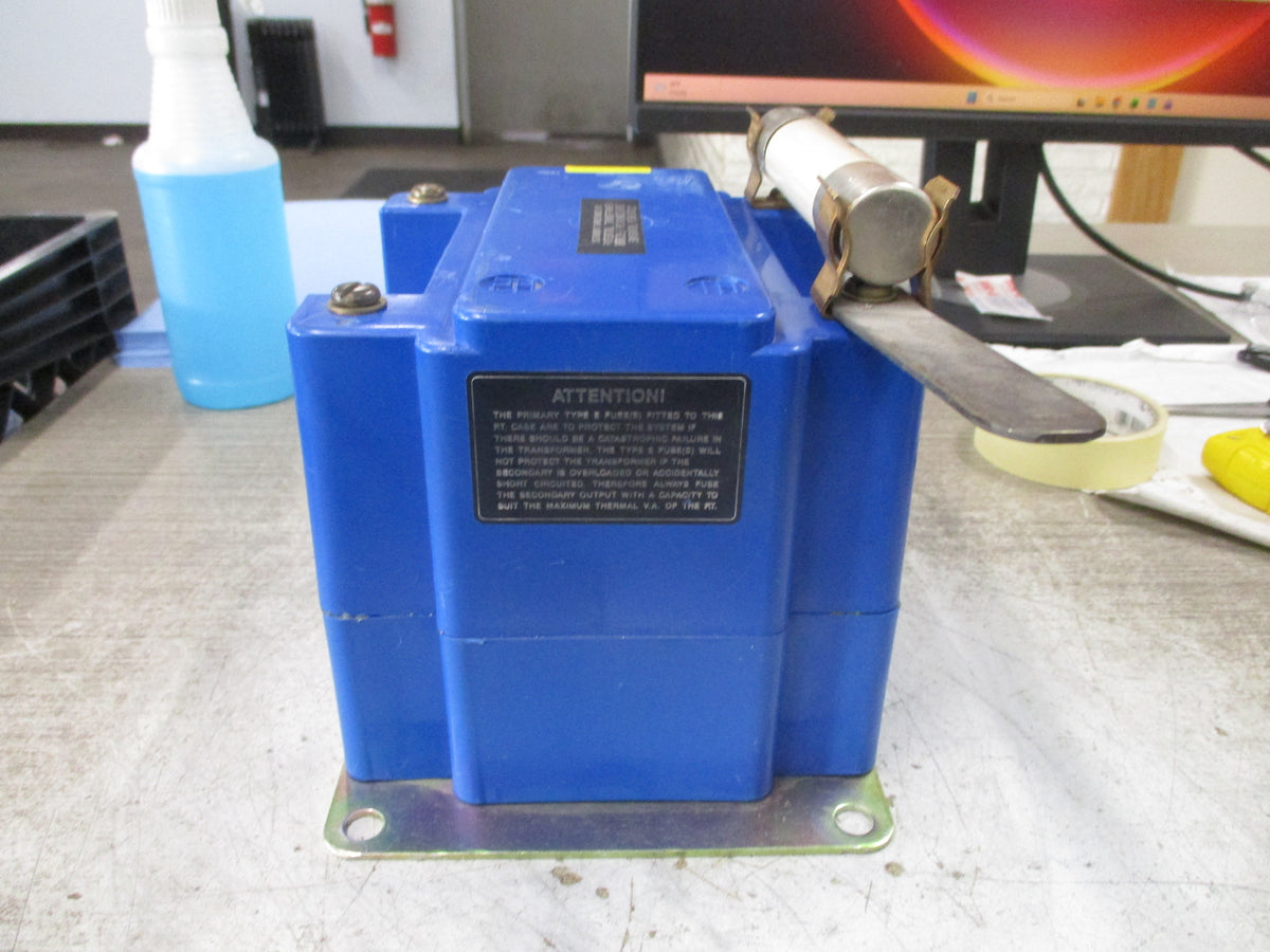 Instrument Transformers Voltage Transformer PT3-60 242CCS Pri: 2400V Used