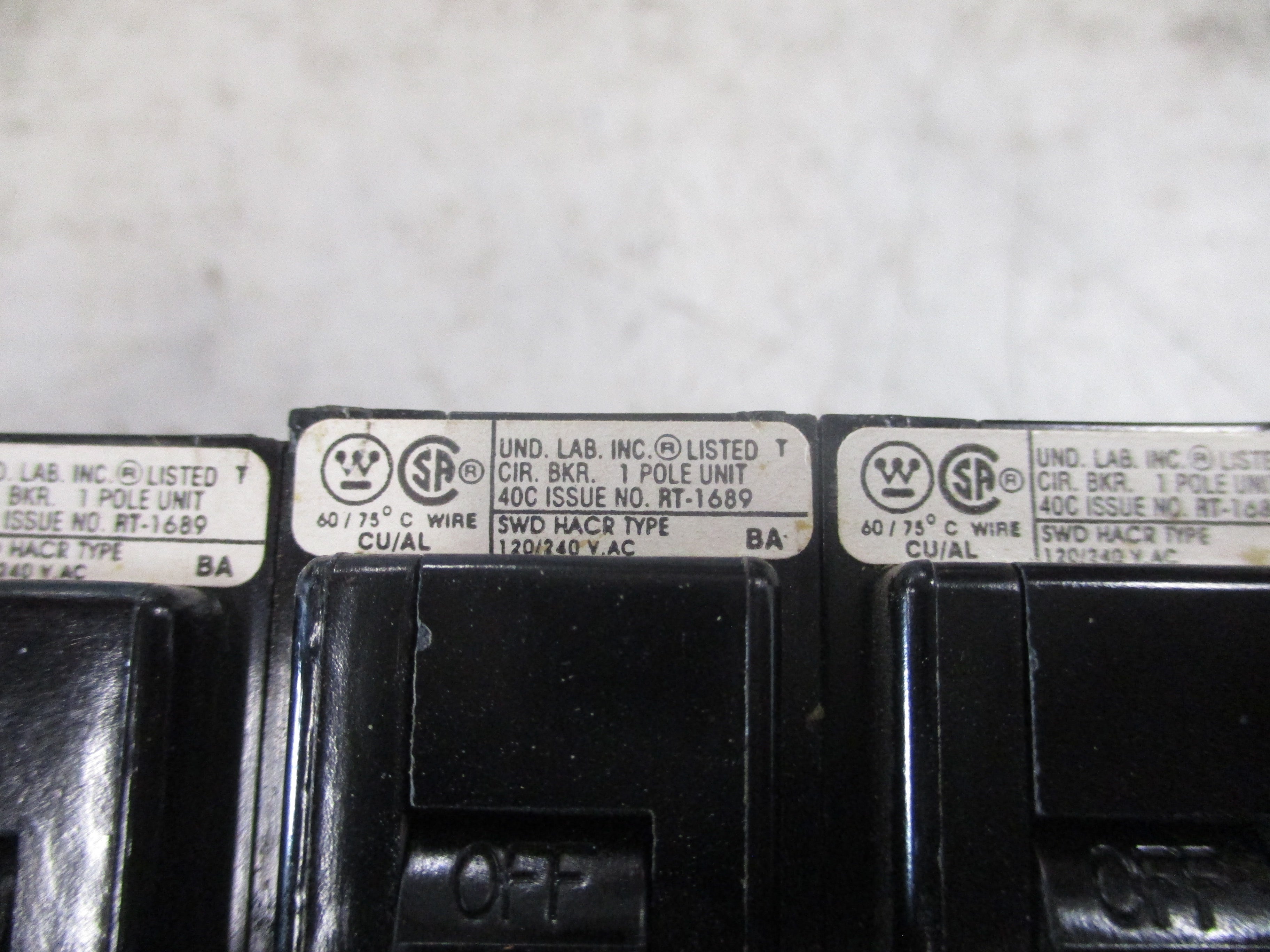 Westinghouse Type BA Bolt-On Circuit Breaker BA120 20A 120/240V 1P Used