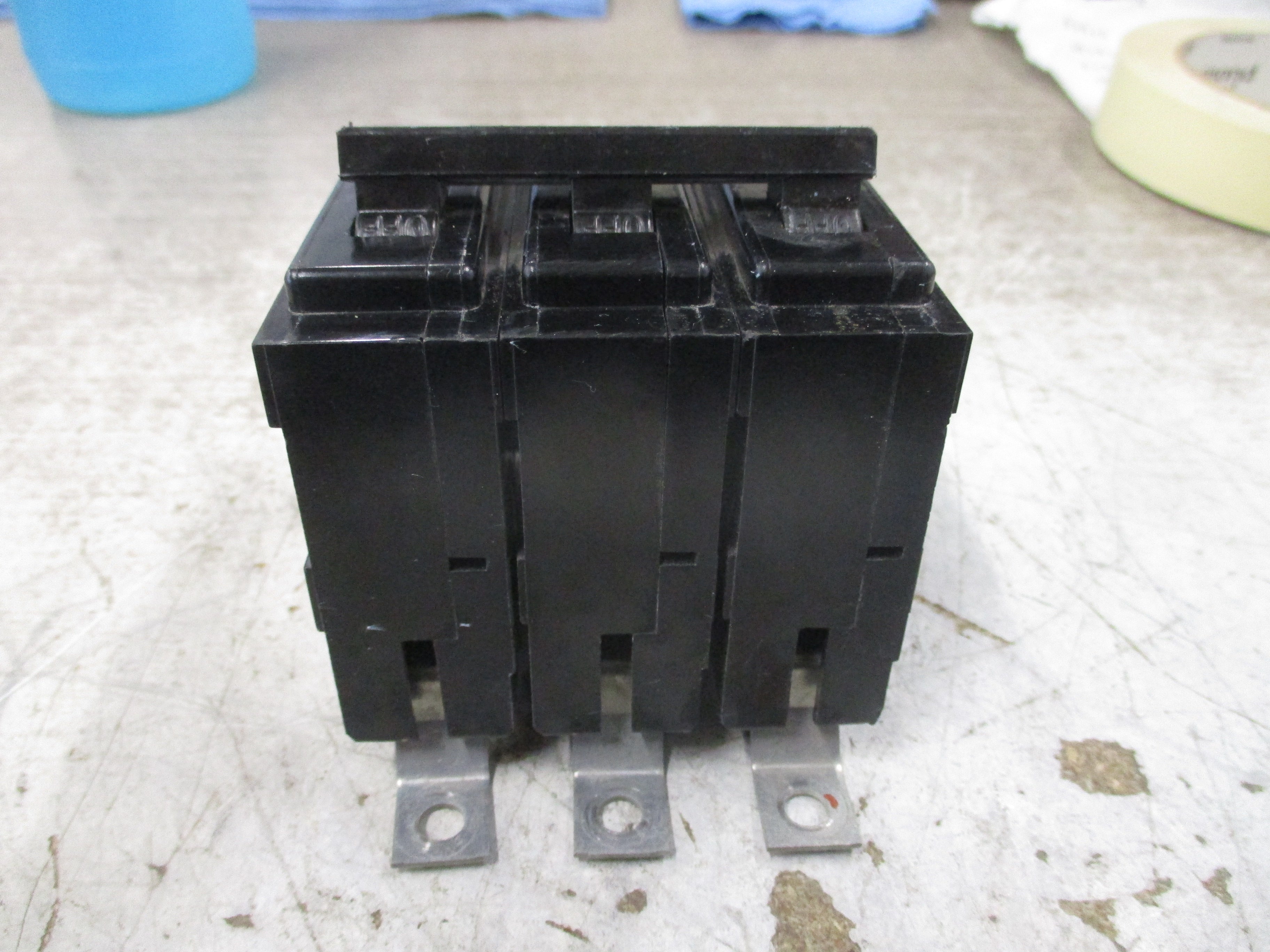 Westinghouse Type BA Bolt-On Circuit Breaker BAB3030H 30A 240V 3P Used
