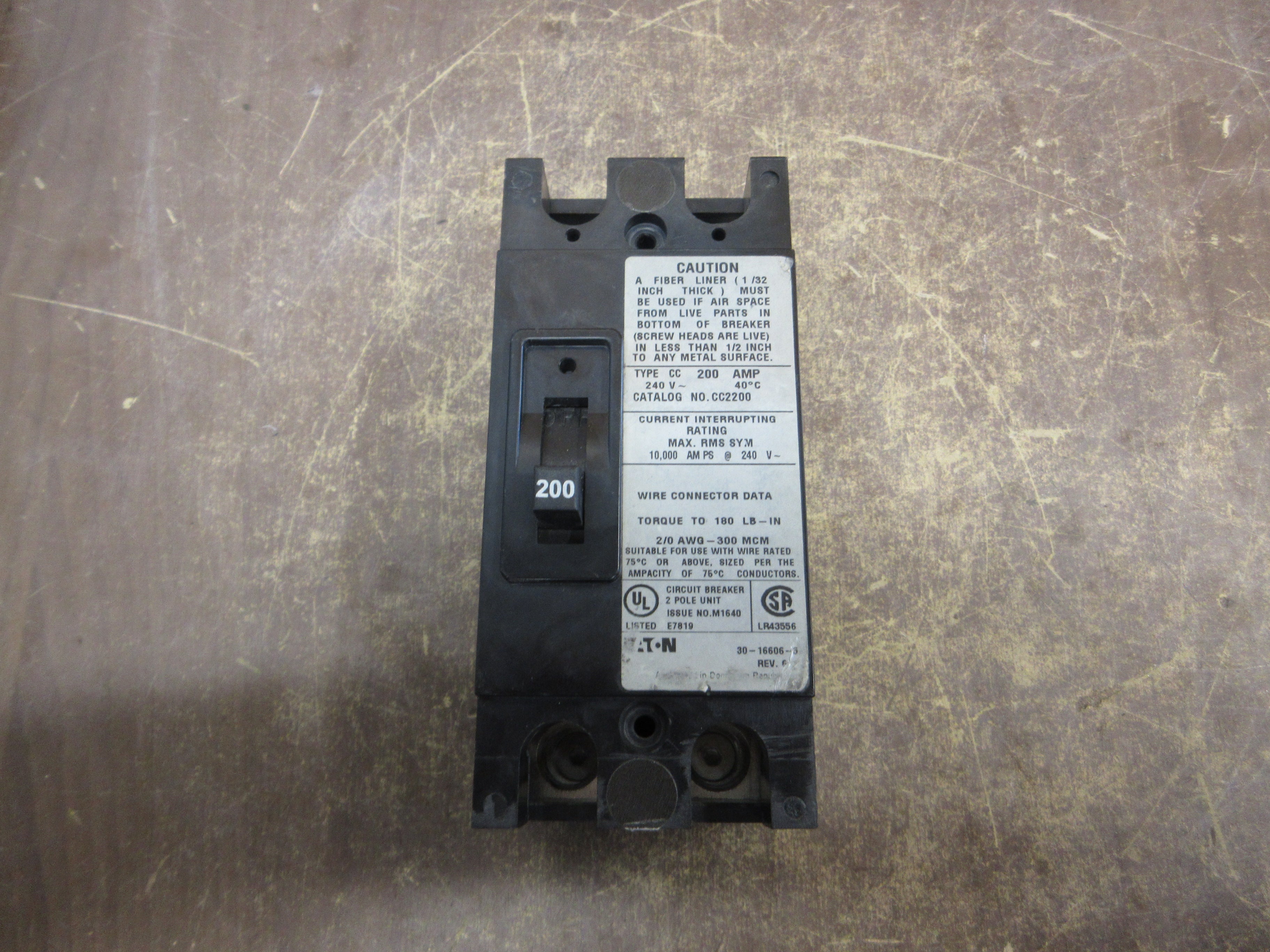 Eaton Circuit Breaker CC2200 200A 240V 2P *Missing (3) Lug Screws* Used