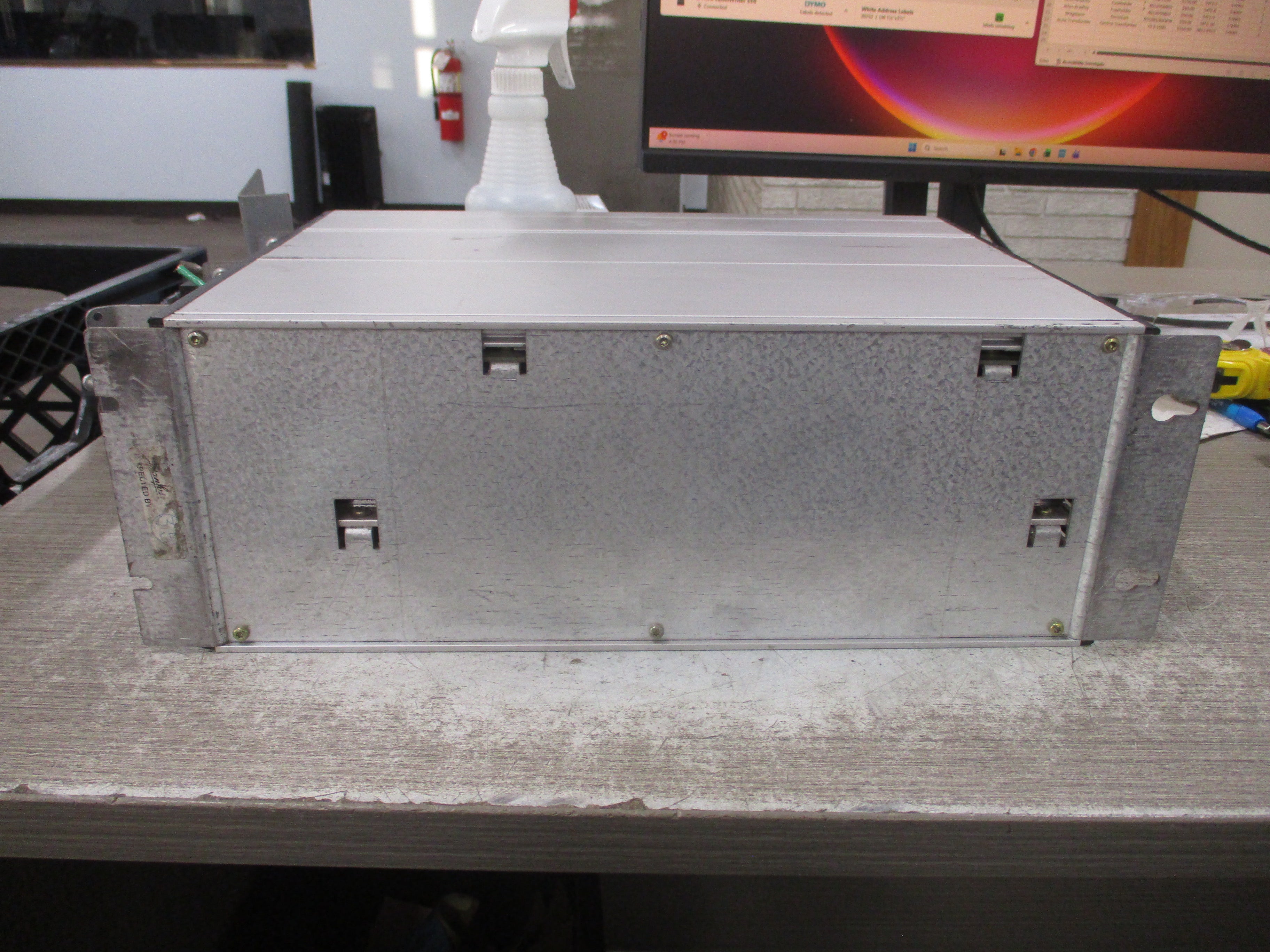 Danfoss VLT 5006 AC Drive 175Z0167 5HP 3Ph Input: 3x200-240V 50/60Hz 14.5A Used